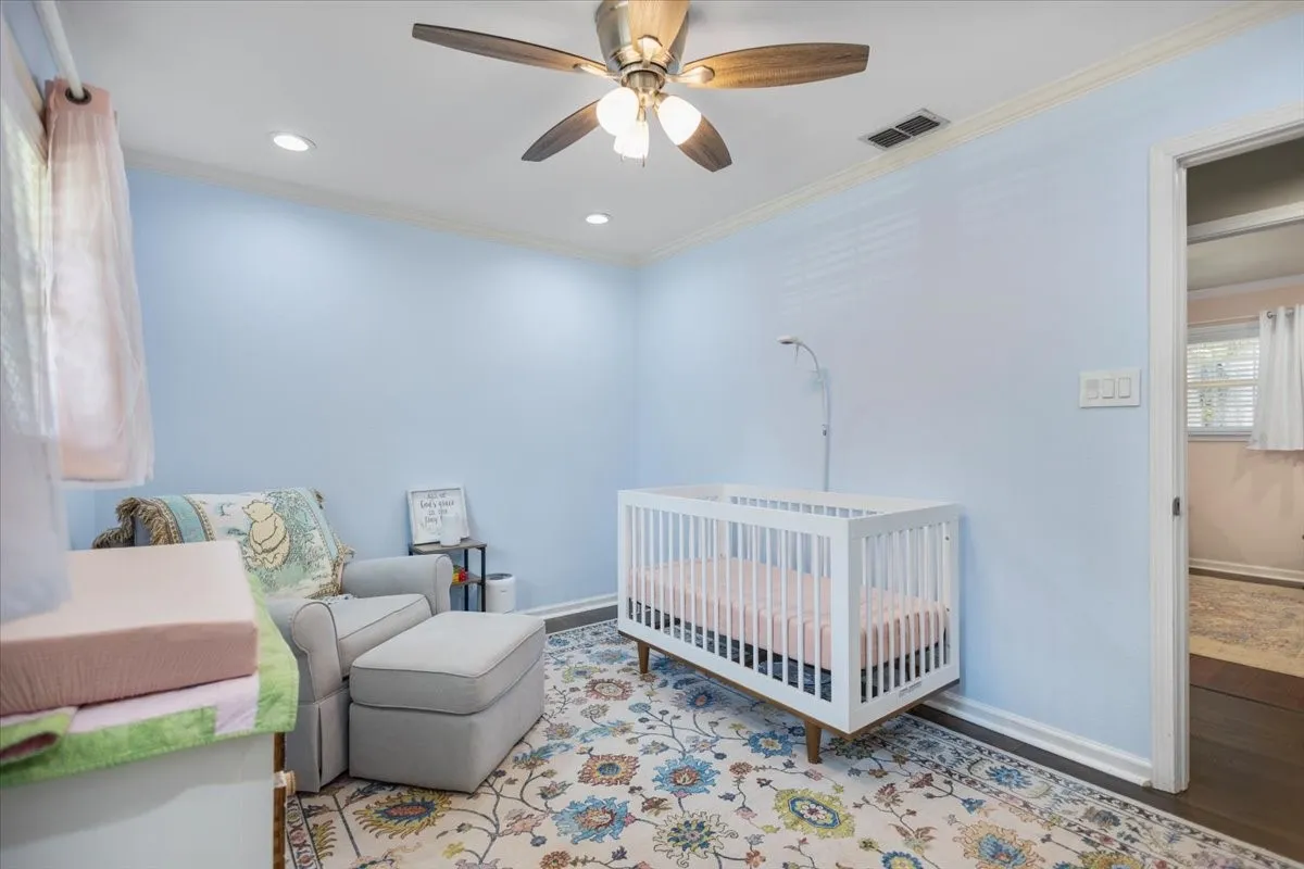 Single Family Residence For Sale in Smith County , 1327 BRIDLE PATH Lane, Hideaway, Texas 75771, 3 Bedroom, 2 Bathroom, Garage spaces, 1,778 Sqft, built in 1982, Preowned, mls#21247434, Real Estate Agent in Hideaway, Homes For Sale in Smith county, Homes For Sale in Hideaway, Realtor in Hideaway Texas, Real Estate Brokerage Independent Realty Texas, Luminita Cordes Realtor