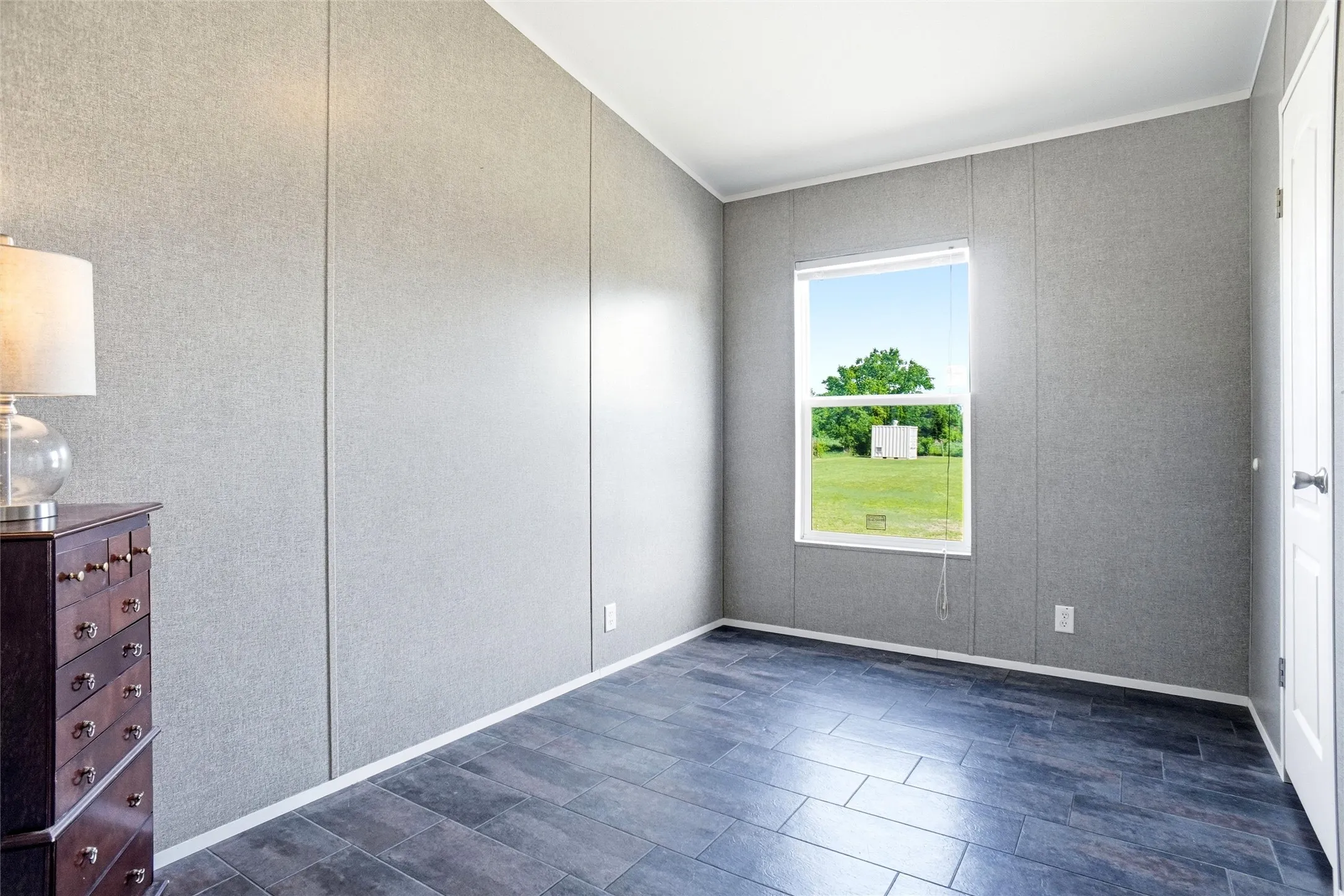 Single Family Residence For Sale in Denton County , 8983 W Odneal Road, Krum, Texas 76249, 2 Bedroom, 2 Bathroom, Garage spaces, 1,762 Sqft, built in 1987, Preowned, mls#21246849, Real Estate Agent in Krum, Homes For Sale in Denton county, Homes For Sale in Krum, Realtor in Krum Texas, Real Estate Brokerage Independent Realty Texas, Luminita Cordes Realtor