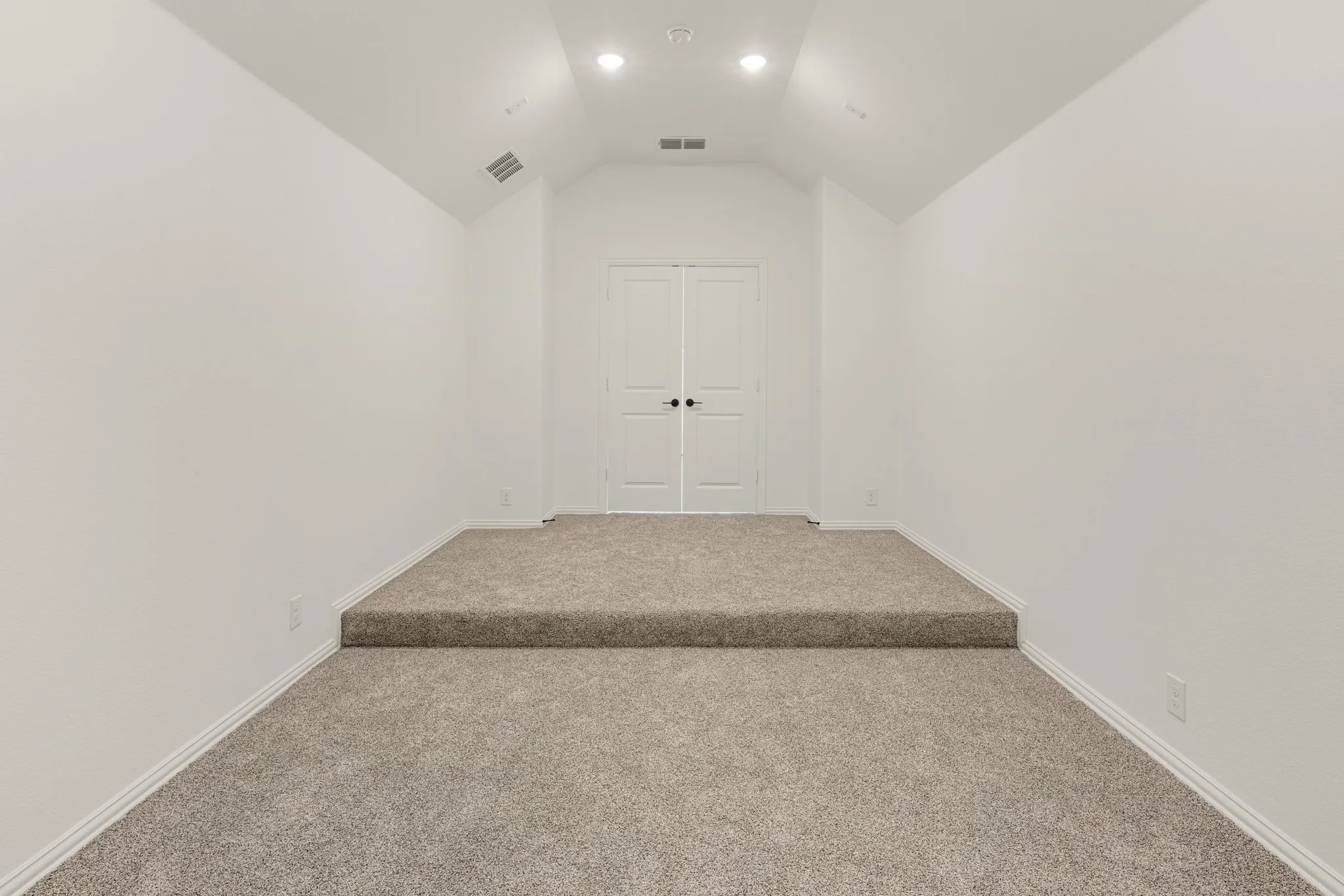 Single Family Residence For Sale in Johnson County , 2644 Lila Street, Burleson, Texas 76028, 5 Bedroom, 4 Bathroom, 2 Garage spaces, 3,430 Sqft, built in 2026, New Construction - Incomplete, mls#21247563, Real Estate Agent in Burleson, Homes For Sale in Johnson county, Homes For Sale in Burleson, Realtor in Burleson Texas, Real Estate Brokerage Independent Realty Texas, Luminita Cordes Realtor