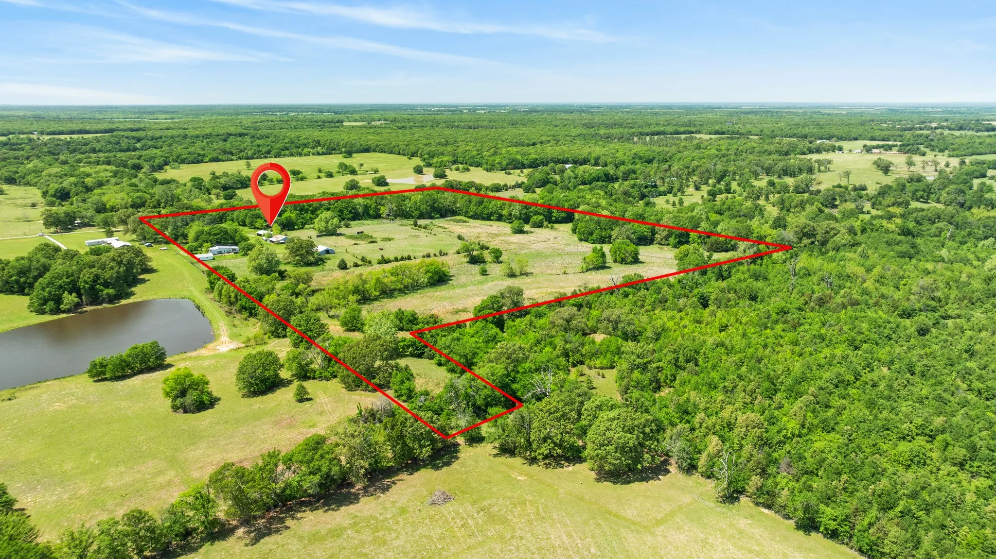 Farm For Sale in Lamar County , 2000 COUNTY ROAD 2420, Honey Grove, Texas 75446, 2 Bedroom, 4 Bathroom, Garage spaces, 3,694 Sqft, built in 1970, mls#21238033, Real Estate Agent in Honey Grove, Homes For Sale in Lamar county, Homes For Sale in Honey Grove, Realtor in Honey Grove Texas, Real Estate Brokerage Independent Realty Texas, Luminita Cordes Realtor