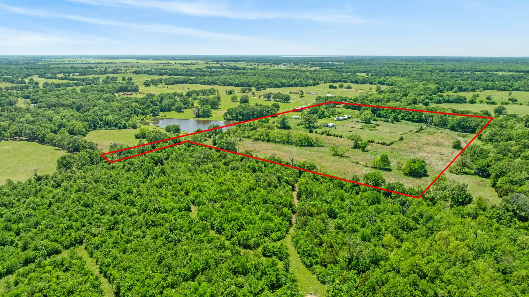 Farm For Sale in Lamar County , 2000 COUNTY ROAD 2420, Honey Grove, Texas 75446, 2 Bedroom, 4 Bathroom, Garage spaces, 3,694 Sqft, built in 1970, mls#21238033, Real Estate Agent in Honey Grove, Homes For Sale in Lamar county, Homes For Sale in Honey Grove, Realtor in Honey Grove Texas, Real Estate Brokerage Independent Realty Texas, Luminita Cordes Realtor