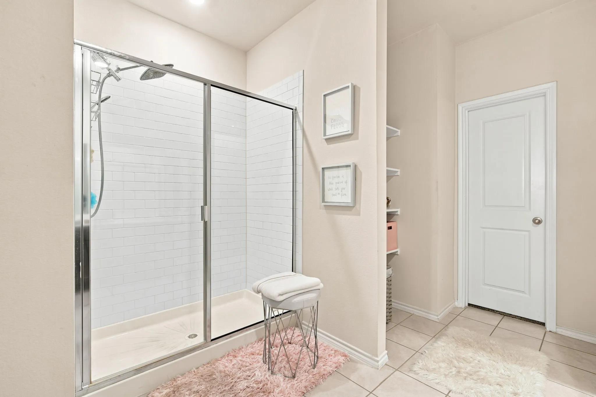 Single Family Residence For Sale in Kaufman County , 2070 Puma Street, Crandall, Texas 75114, 4 Bedroom, 3 Bathroom, 2 Garage spaces, 2,226 Sqft, built in 2020, mls#21247641, Real Estate Agent in Crandall, Homes For Sale in Kaufman county, Homes For Sale in Crandall, Realtor in Crandall Texas, Real Estate Brokerage Independent Realty Texas, Luminita Cordes Realtor