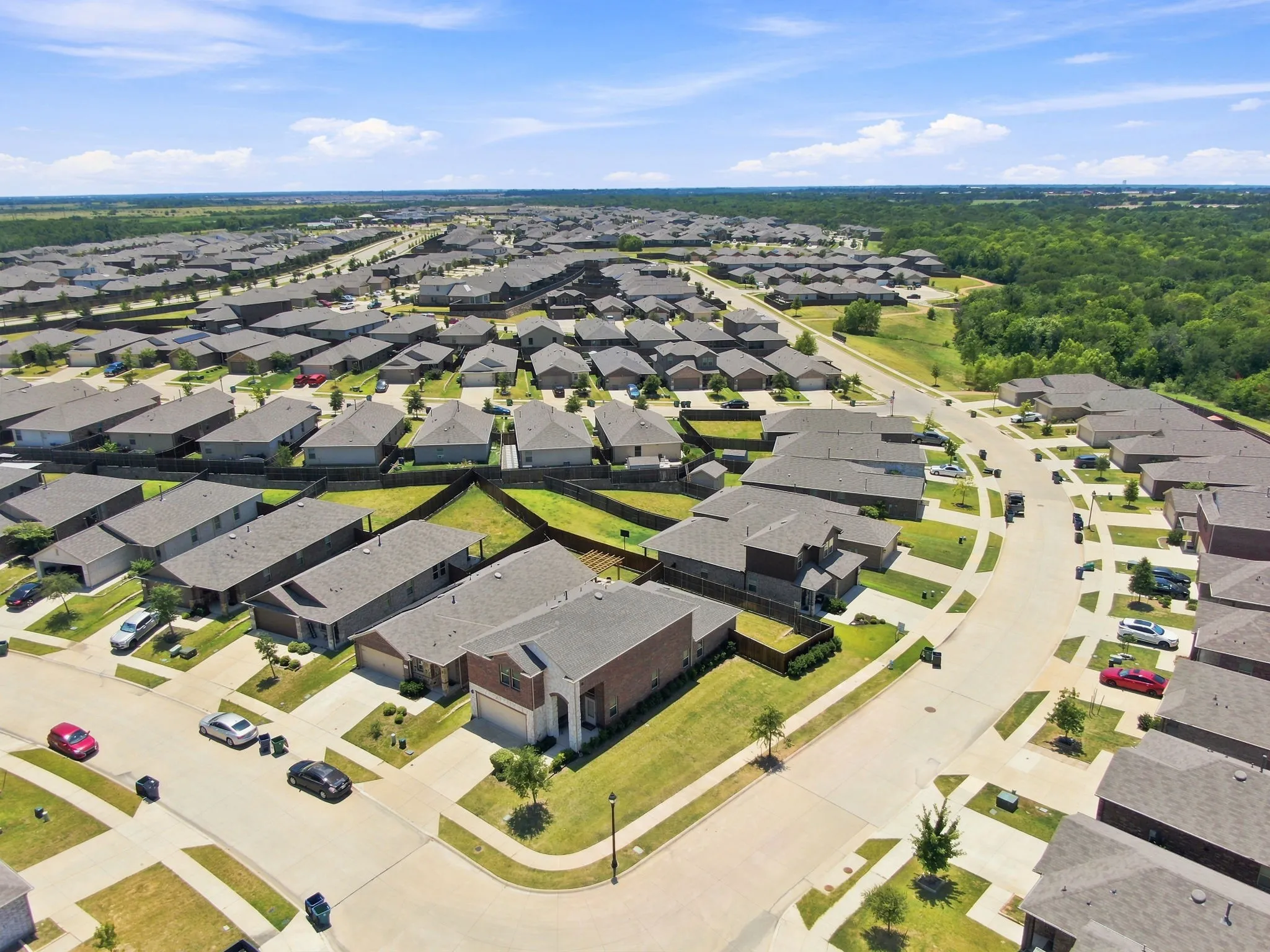 Single Family Residence For Sale in Kaufman County , 2070 Puma Street, Crandall, Texas 75114, 4 Bedroom, 3 Bathroom, 2 Garage spaces, 2,226 Sqft, built in 2020, mls#21247641, Real Estate Agent in Crandall, Homes For Sale in Kaufman county, Homes For Sale in Crandall, Realtor in Crandall Texas, Real Estate Brokerage Independent Realty Texas, Luminita Cordes Realtor