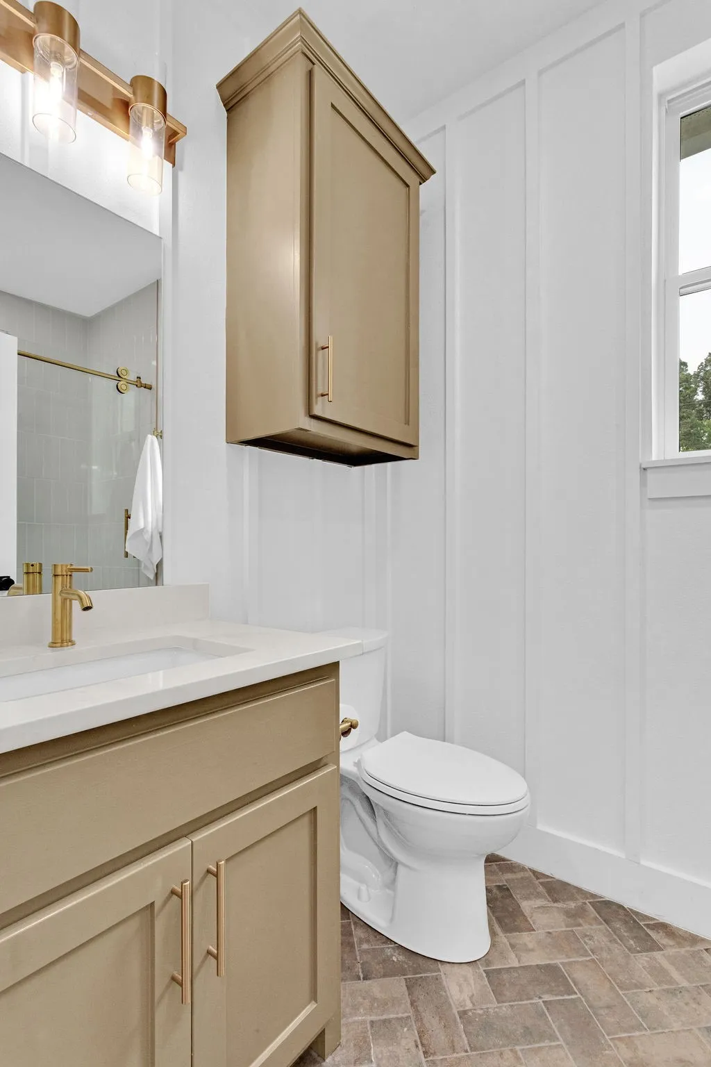 Single Family Residence For Sale in Smith County , 221 Brookside Drive, Hideaway, Texas 75771, 4 Bedroom, 3 Bathroom, 2 Garage spaces, 2,928 Sqft, built in 2024, New Construction - Complete, mls#21247661, Real Estate Agent in Hideaway, Homes For Sale in Smith county, Homes For Sale in Hideaway, Realtor in Hideaway Texas, Real Estate Brokerage Independent Realty Texas, Luminita Cordes Realtor