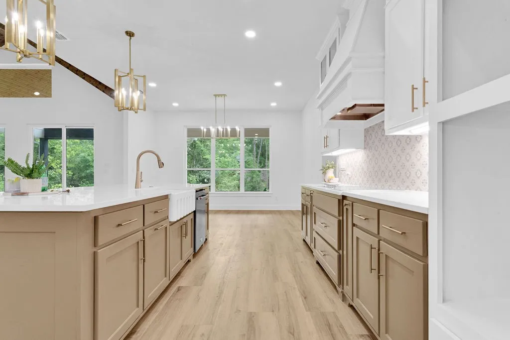 Single Family Residence For Sale in Smith County , 221 Brookside Drive, Hideaway, Texas 75771, 4 Bedroom, 3 Bathroom, 2 Garage spaces, 2,928 Sqft, built in 2024, New Construction - Complete, mls#21247661, Real Estate Agent in Hideaway, Homes For Sale in Smith county, Homes For Sale in Hideaway, Realtor in Hideaway Texas, Real Estate Brokerage Independent Realty Texas, Luminita Cordes Realtor