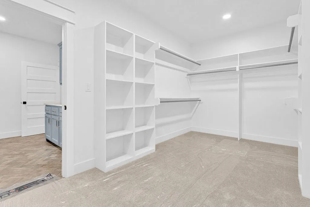 Single Family Residence For Sale in Smith County , 221 Brookside Drive, Hideaway, Texas 75771, 4 Bedroom, 3 Bathroom, 2 Garage spaces, 2,928 Sqft, built in 2024, New Construction - Complete, mls#21247661, Real Estate Agent in Hideaway, Homes For Sale in Smith county, Homes For Sale in Hideaway, Realtor in Hideaway Texas, Real Estate Brokerage Independent Realty Texas, Luminita Cordes Realtor