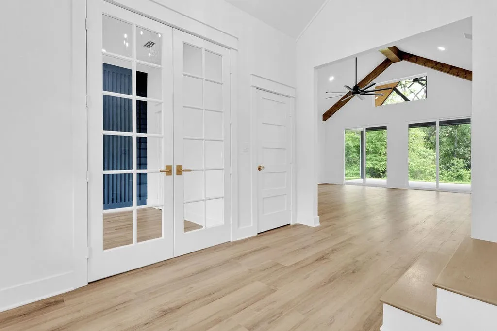 Single Family Residence For Sale in Smith County , 221 Brookside Drive, Hideaway, Texas 75771, 4 Bedroom, 3 Bathroom, 2 Garage spaces, 2,928 Sqft, built in 2024, New Construction - Complete, mls#21247661, Real Estate Agent in Hideaway, Homes For Sale in Smith county, Homes For Sale in Hideaway, Realtor in Hideaway Texas, Real Estate Brokerage Independent Realty Texas, Luminita Cordes Realtor