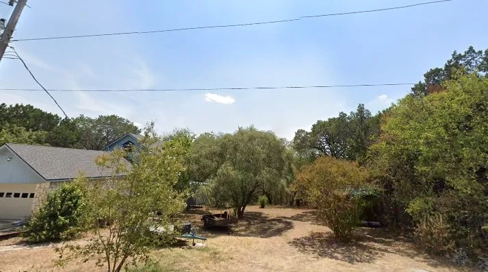 Single Family Residence For Sale in Bosque County , 261 County Road 1766, Clifton, Texas 76634, 3 Bedroom, 3 Bathroom, 2 Garage spaces, 1,393 Sqft, built in 1988, mls#21246315, Real Estate Agent in Clifton, Homes For Sale in Bosque county, Homes For Sale in Clifton, Realtor in Clifton Texas, Real Estate Brokerage Independent Realty Texas, Luminita Cordes Realtor