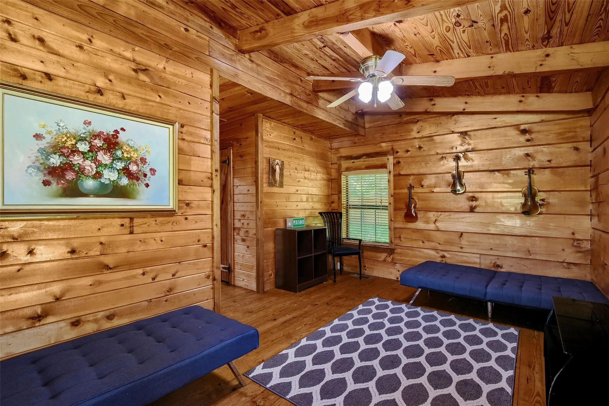 Single Family Residence For Sale in Grayson County , 3628 Ansley Boulevard, Denison, Texas 75020, 3 Bedroom, 3 Bathroom, Garage spaces, 2,136 Sqft, built in 1993, Preowned, Price $649,000, mls#21242276, Real Estate Agent in Denison, Homes For Sale in Grayson county, Homes For Sale in Denison, Realtor in Denison Texas, Real Estate Brokerage Independent Realty Texas, Luminita Cordes Realtor