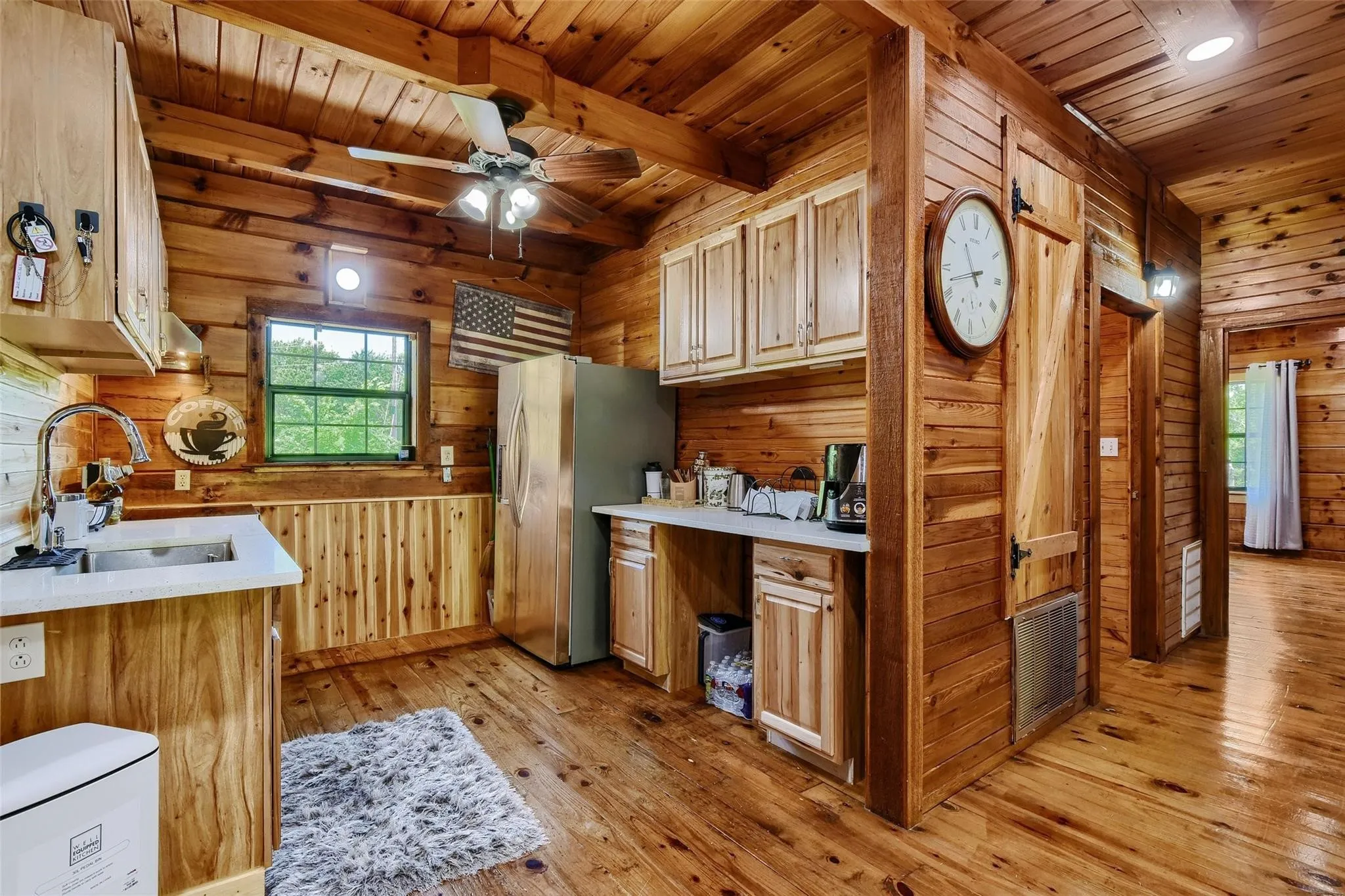 Single Family Residence For Sale in Grayson County , 3628 Ansley Boulevard, Denison, Texas 75020, 3 Bedroom, 3 Bathroom, Garage spaces, 2,136 Sqft, built in 1993, Preowned, Price $649,000, mls#21242276, Real Estate Agent in Denison, Homes For Sale in Grayson county, Homes For Sale in Denison, Realtor in Denison Texas, Real Estate Brokerage Independent Realty Texas, Luminita Cordes Realtor