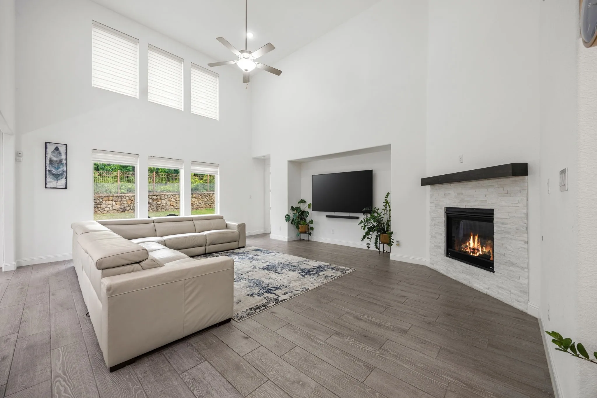 Single Family Residence For Sale in Denton County , 10736 Smoky Oak Trail, Argyle, Texas 76226, 4 Bedroom, 5 Bathroom, 3 Garage spaces, 3,775 Sqft, built in 2022, Preowned, Price $750,000, mls#21244757, Real Estate Agent in Argyle, Homes For Sale in Denton county, Homes For Sale in Argyle, Realtor in Argyle Texas, Real Estate Brokerage Independent Realty Texas, Luminita Cordes Realtor