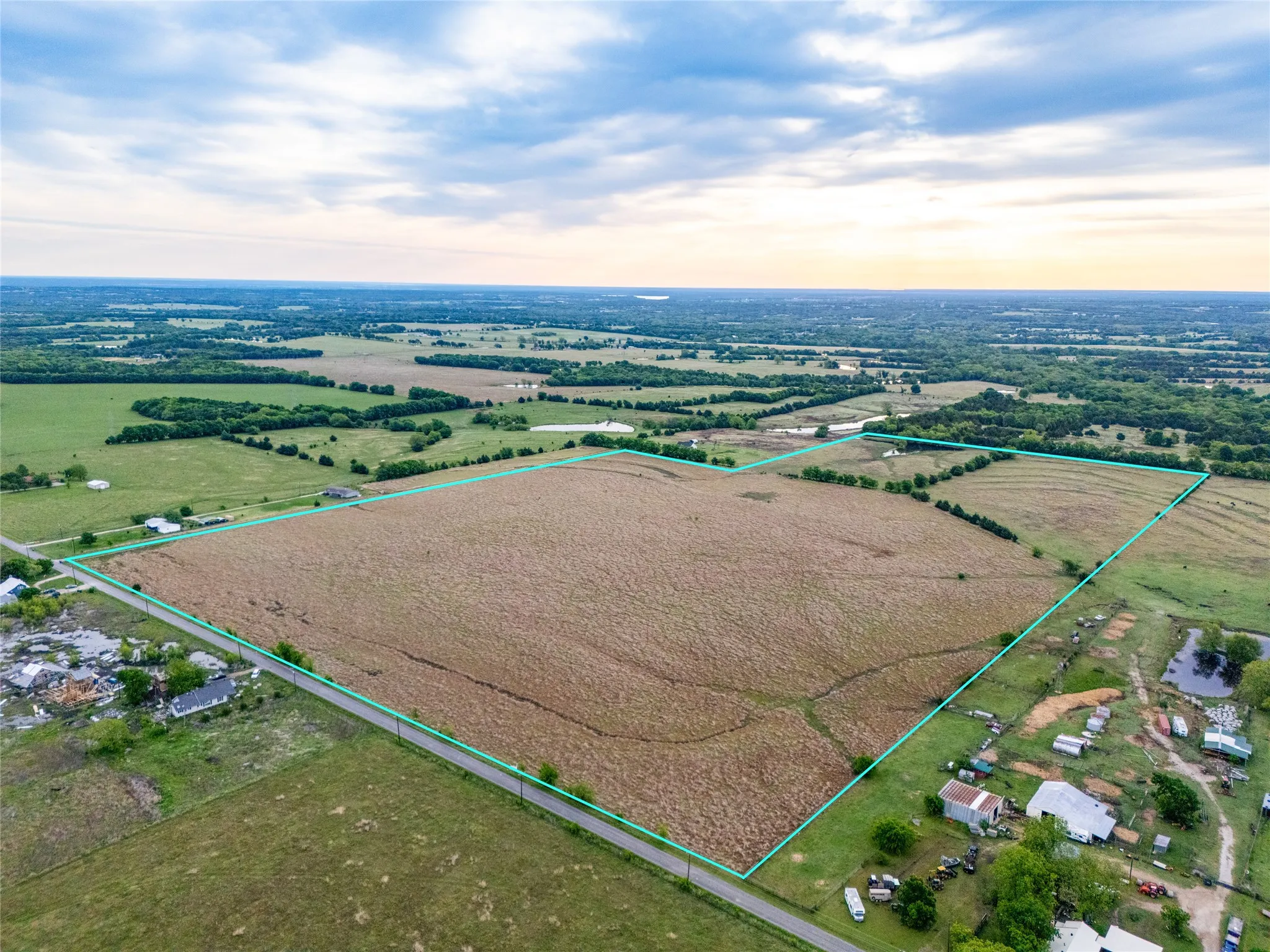 Unimproved Land For Sale in Grayson County , 950 OLD IDA Road, Sherman, Texas 75090, 0, 0, Garage spaces, 0 Sqft, built in 0, Price $1,883,750, mls#21247682, Real Estate Agent in Sherman, Homes For Sale in Grayson county, Homes For Sale in Sherman, Realtor in Sherman Texas, Real Estate Brokerage Independent Realty Texas, Luminita Cordes Realtor