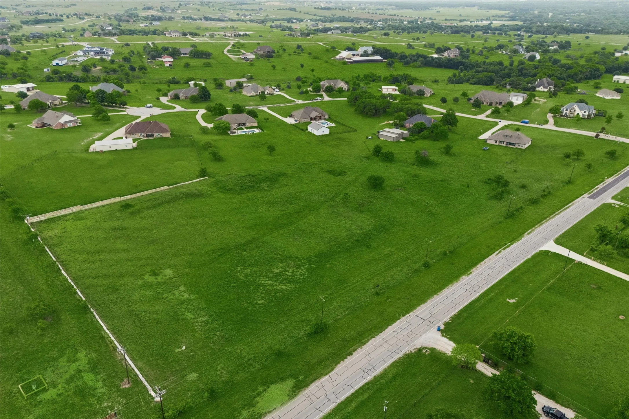 Unimproved Land For Sale in Parker County , TBD S FM Road 1187, Fort Worth, Texas 76126, 0, 0, Garage spaces, 0 Sqft, built in 2016, Price $850,000, mls#21246941, Real Estate Agent in Fort Worth, Homes For Sale in Parker county, Homes For Sale in Fort Worth, Realtor in Fort Worth Texas, Real Estate Brokerage Independent Realty Texas, Luminita Cordes Realtor