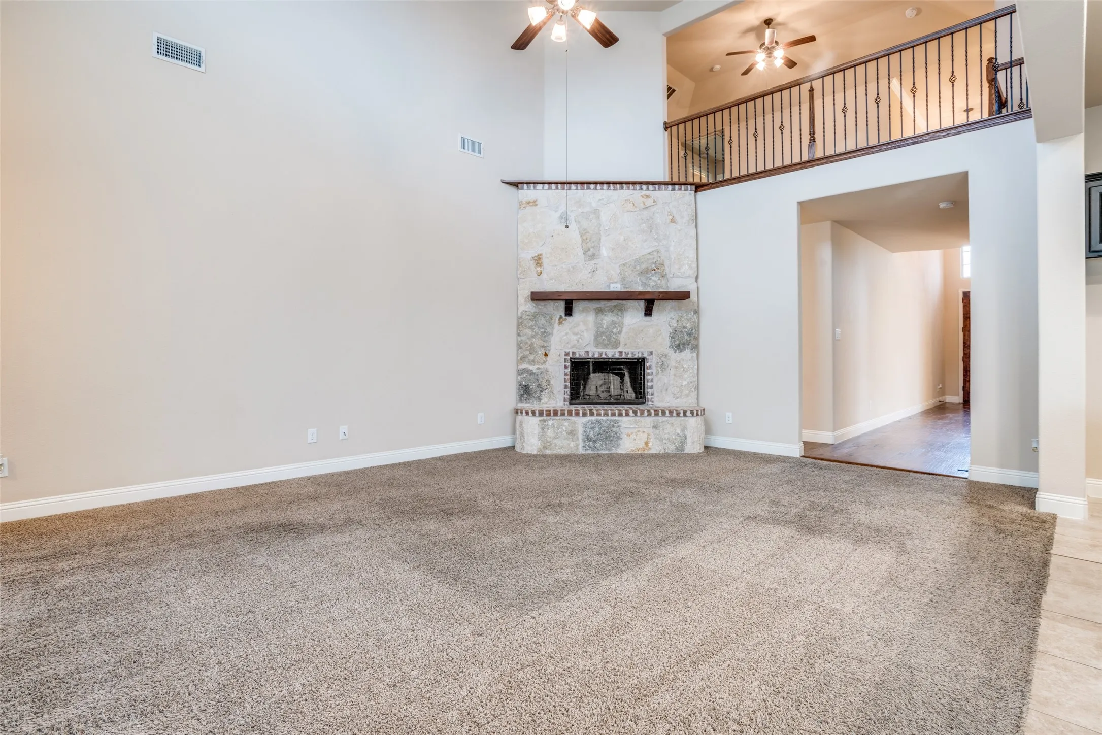 Single Family Residence For Rent in Collin County , 3303 Robin Trail, Melissa, Texas 75454, 5 Bedroom, 4 Bathroom, 3 Garage spaces, 3,637 Sqft, built in 2015, Preowned, mls#21243912, Real Estate Agent in Melissa, Homes For Rent in Collin county, Homes For Rent in Melissa, Realtor in Melissa Texas, Real Estate Brokerage Independent Realty Texas, Luminita Cordes Realtor
