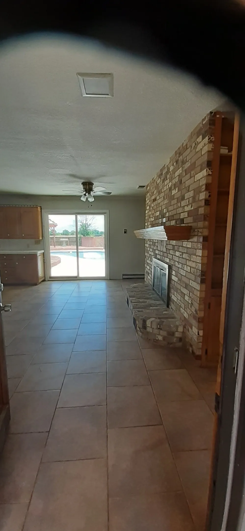 Single Family Residence For Rent in Johnson County , 1202 Honeysuckle Drive, Keene, Texas 76059, 4 Bedroom, 3 Bathroom, 1 Garage spaces, 2,535 Sqft, built in 1975, mls#21247824, Real Estate Agent in Keene, Homes For Rent in Johnson county, Homes For Rent in Keene, Realtor in Keene Texas, Real Estate Brokerage Independent Realty Texas, Luminita Cordes Realtor
