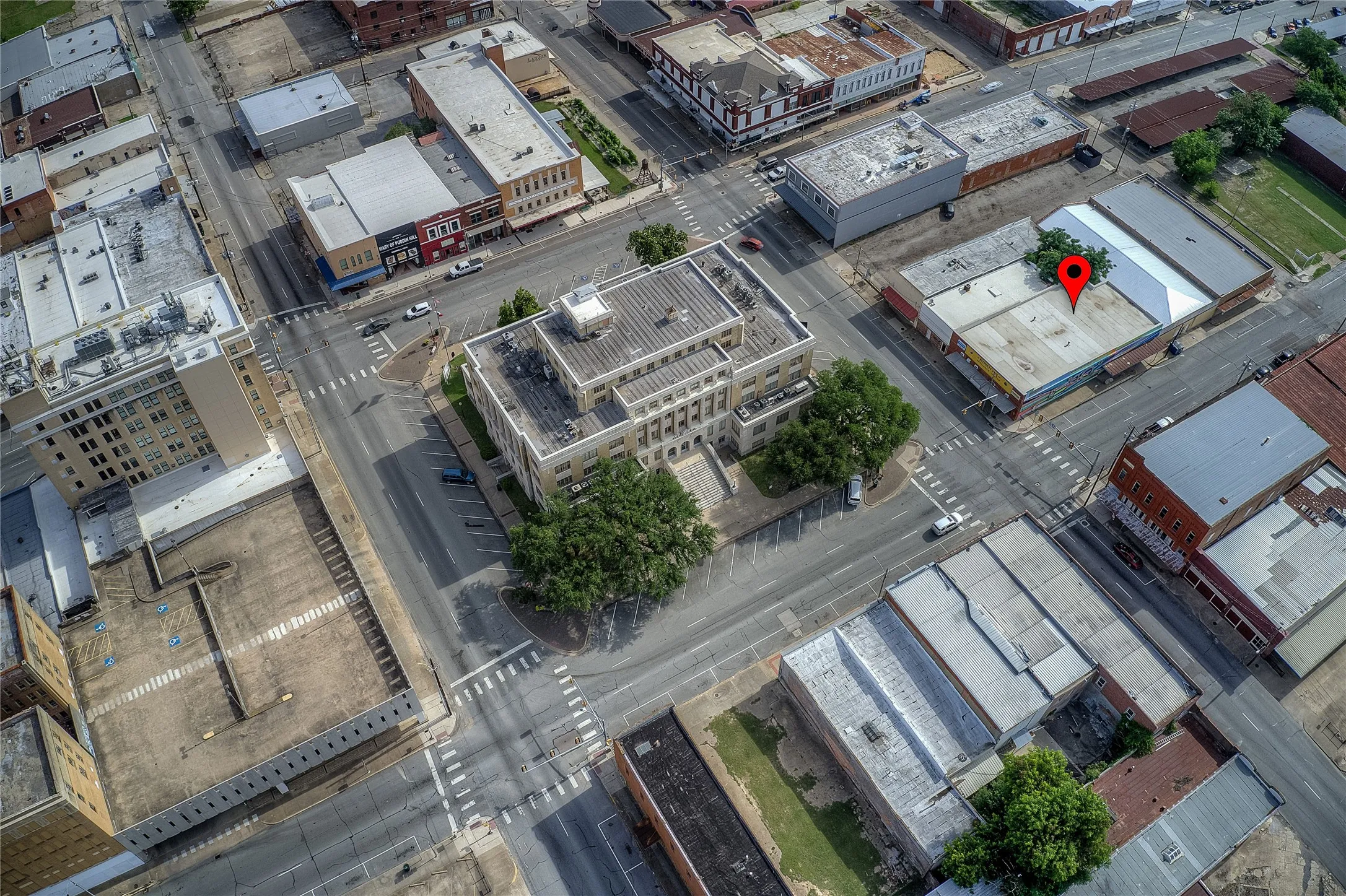 Retail For Sale in Hunt County , 2527 Johnson Street, Greenville, Texas 75401, 0, 0, Garage spaces, 0 Sqft, built in 1940, Preowned, mls#21246456, Real Estate Agent in Greenville, Homes For Sale in Hunt county, Homes For Sale in Greenville, Realtor in Greenville Texas, Real Estate Brokerage Independent Realty Texas, Luminita Cordes Realtor