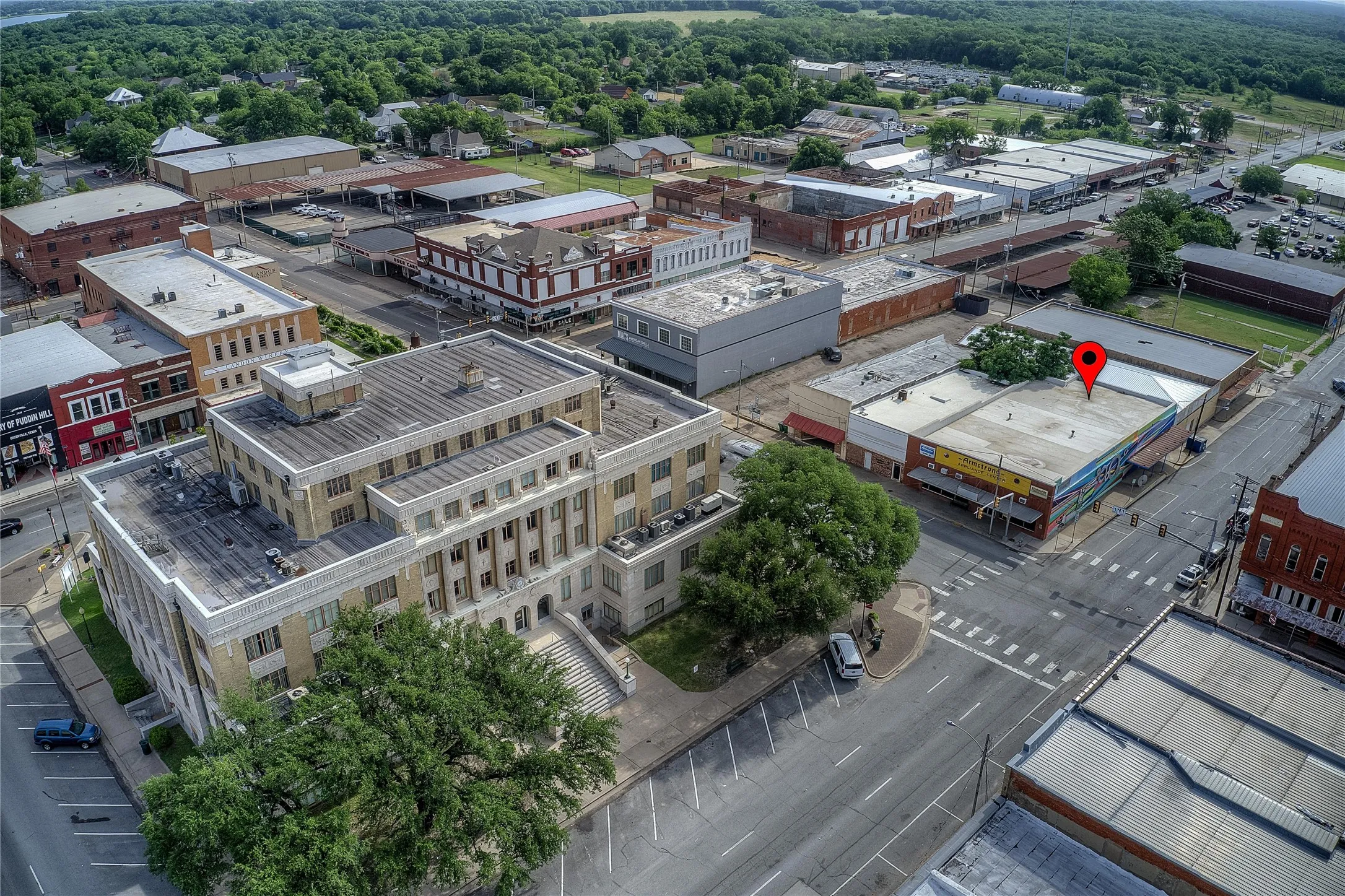 Retail For Sale in Hunt County , 2527 Johnson Street, Greenville, Texas 75401, 0, 0, Garage spaces, 0 Sqft, built in 1940, Preowned, mls#21246456, Real Estate Agent in Greenville, Homes For Sale in Hunt county, Homes For Sale in Greenville, Realtor in Greenville Texas, Real Estate Brokerage Independent Realty Texas, Luminita Cordes Realtor