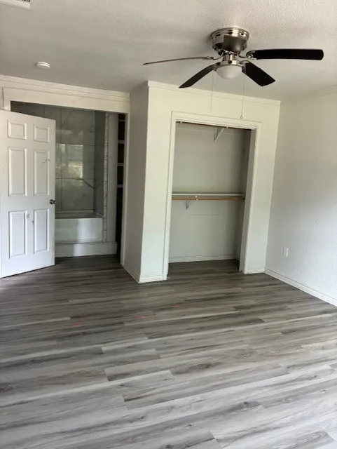 Single Family Residence For Sale in Henderson County , 120 Pierce Drive, Mabank, Texas 75156, 4 Bedroom, 3 Bathroom, Garage spaces, 1,697 Sqft, built in 1995, Preowned, mls#21236786, Real Estate Agent in Mabank, Homes For Sale in Henderson county, Homes For Sale in Mabank, Realtor in Mabank Texas, Real Estate Brokerage Independent Realty Texas, Luminita Cordes Realtor