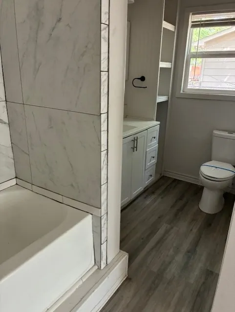 Single Family Residence For Sale in Henderson County , 120 Pierce Drive, Mabank, Texas 75156, 4 Bedroom, 3 Bathroom, Garage spaces, 1,697 Sqft, built in 1995, Preowned, mls#21236786, Real Estate Agent in Mabank, Homes For Sale in Henderson county, Homes For Sale in Mabank, Realtor in Mabank Texas, Real Estate Brokerage Independent Realty Texas, Luminita Cordes Realtor