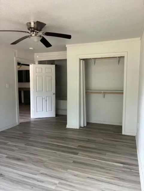 Single Family Residence For Sale in Henderson County , 120 Pierce Drive, Mabank, Texas 75156, 4 Bedroom, 3 Bathroom, Garage spaces, 1,697 Sqft, built in 1995, Preowned, mls#21236786, Real Estate Agent in Mabank, Homes For Sale in Henderson county, Homes For Sale in Mabank, Realtor in Mabank Texas, Real Estate Brokerage Independent Realty Texas, Luminita Cordes Realtor