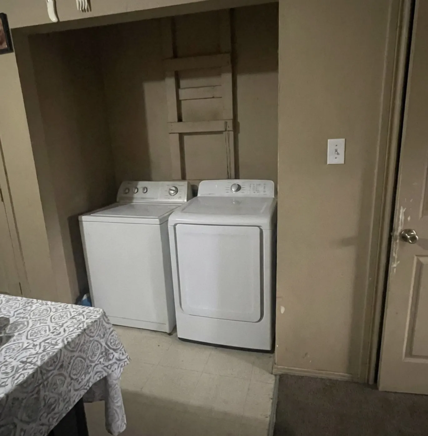 Single Family Residence For Sale in Collin County , 1608 Coleman Street, Mc Kinney, Texas 75069, 4 Bedroom, 4 Bathroom, 2 Garage spaces, 1,364 Sqft, built in 2001, Preowned, Price $285,000, mls#21238313, Real Estate Agent in Mc Kinney, Homes For Sale in Collin county, Homes For Sale in Mc Kinney, Realtor in Mc Kinney Texas, Real Estate Brokerage Independent Realty Texas, Luminita Cordes Realtor