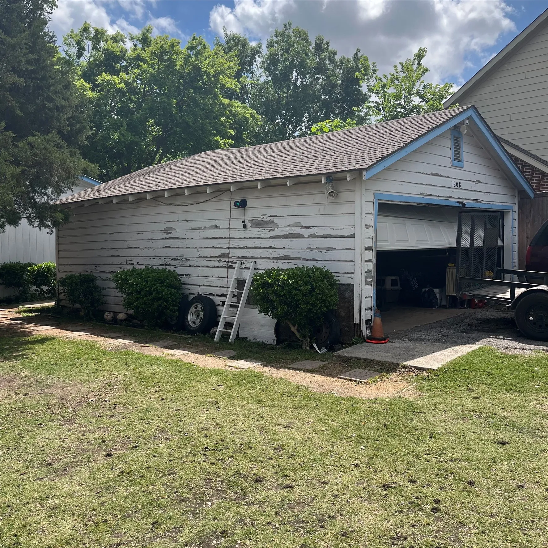 Single Family Residence For Sale in Collin County , 1608 Coleman Street, Mc Kinney, Texas 75069, 4 Bedroom, 4 Bathroom, 2 Garage spaces, 1,364 Sqft, built in 2001, Preowned, Price $285,000, mls#21238313, Real Estate Agent in Mc Kinney, Homes For Sale in Collin county, Homes For Sale in Mc Kinney, Realtor in Mc Kinney Texas, Real Estate Brokerage Independent Realty Texas, Luminita Cordes Realtor
