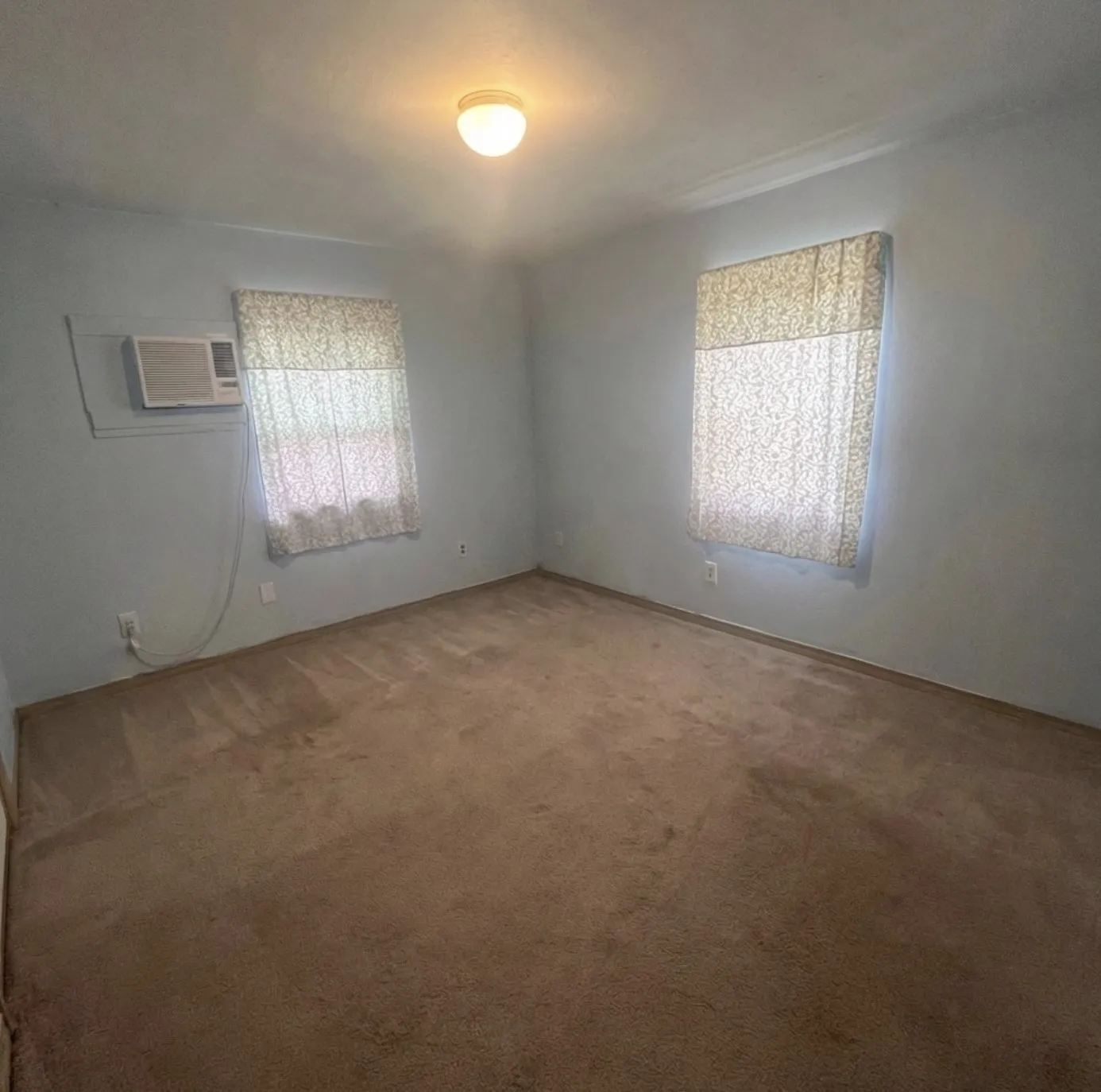 Single Family Residence For Sale in Collin County , 1608 Coleman Street, Mc Kinney, Texas 75069, 4 Bedroom, 4 Bathroom, 2 Garage spaces, 1,364 Sqft, built in 2001, Preowned, Price $285,000, mls#21238313, Real Estate Agent in Mc Kinney, Homes For Sale in Collin county, Homes For Sale in Mc Kinney, Realtor in Mc Kinney Texas, Real Estate Brokerage Independent Realty Texas, Luminita Cordes Realtor