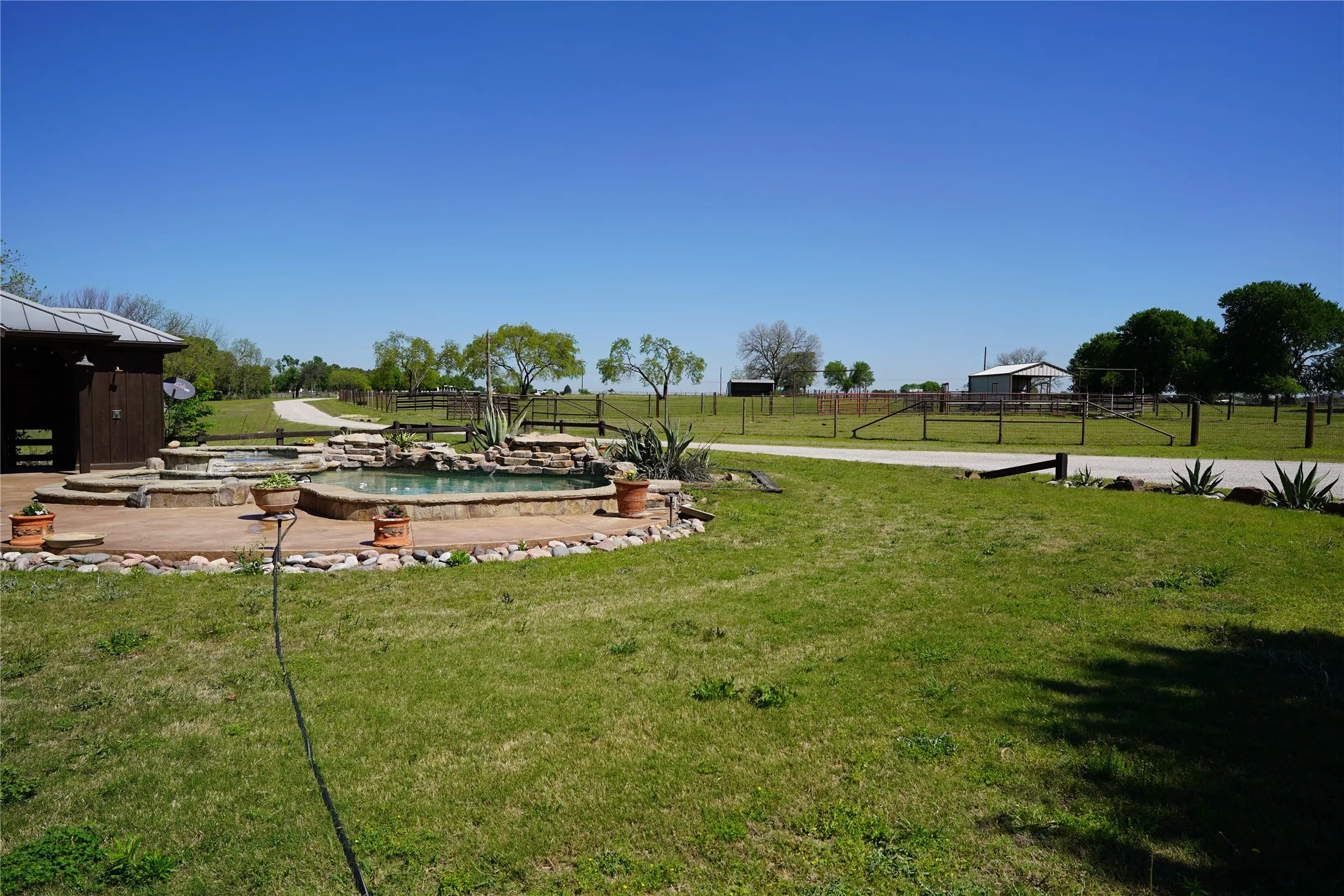 Farm For Rent in Denton County , 1382 E Black Jack Road, Aubrey, Texas 76227, 3 Bedroom, 3 Bathroom, 2 Garage spaces, 5,045 Sqft, built in 1977, mls#21239460, Real Estate Agent in Aubrey, Homes For Rent in Denton county, Homes For Rent in Aubrey, Realtor in Aubrey Texas, Real Estate Brokerage Independent Realty Texas, Luminita Cordes Realtor