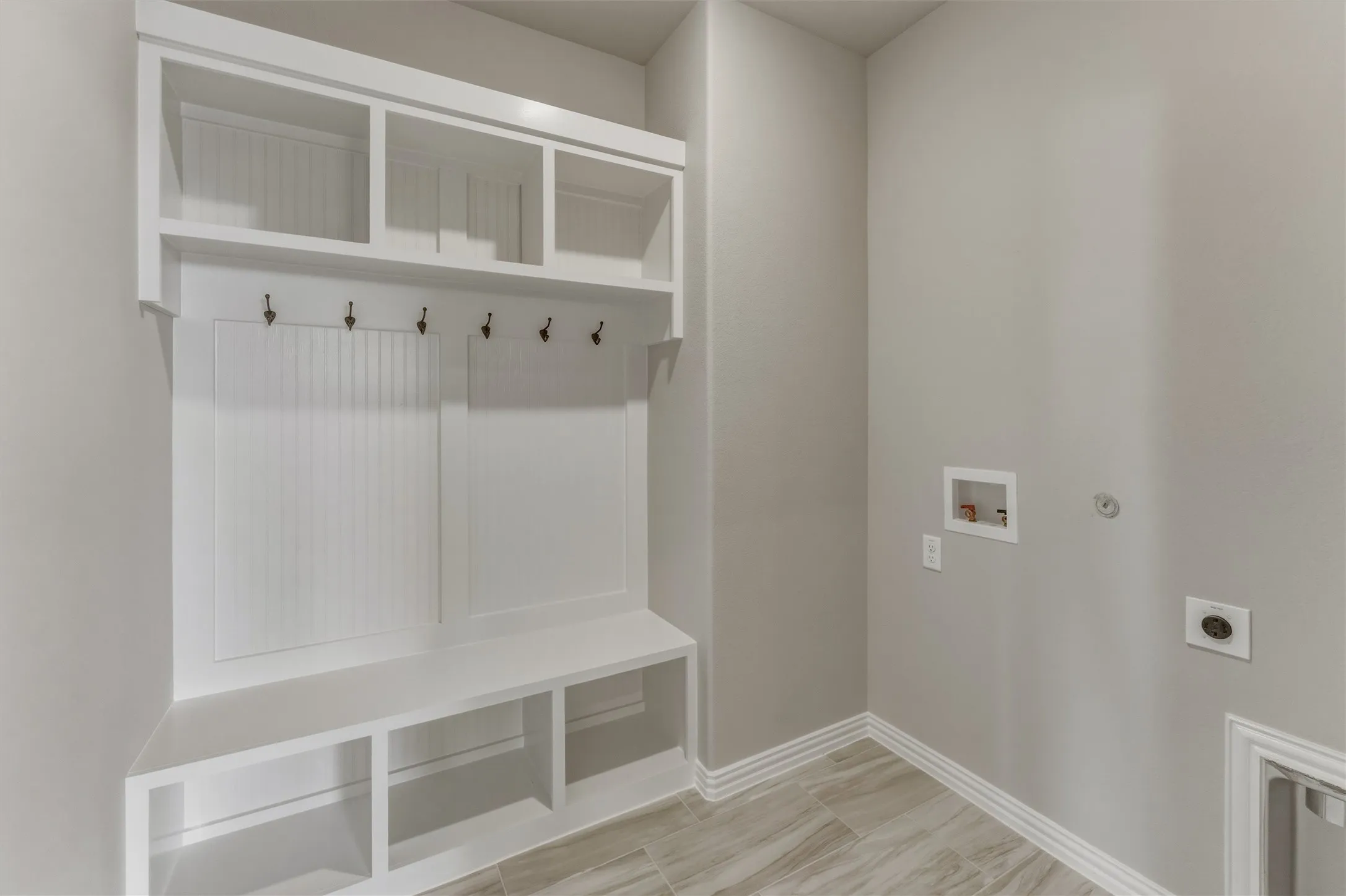 Single Family Residence For Sale in Collin County , 609 Sand Piper Lane, Anna, Texas 75409, 3 Bedroom, 2 Bathroom, 2 Garage spaces, 1,998 Sqft, built in 2026, New Construction - Incomplete, mls#21247959, Real Estate Agent in Anna, Homes For Sale in Collin county, Homes For Sale in Anna, Realtor in Anna Texas, Real Estate Brokerage Independent Realty Texas, Luminita Cordes Realtor