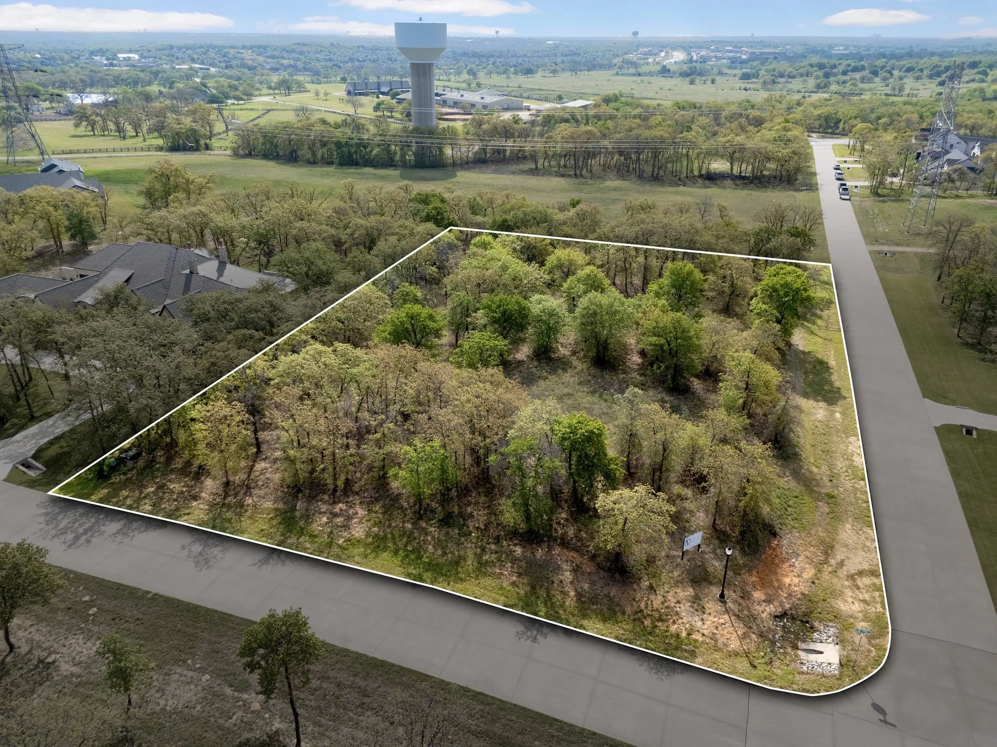 Single Family Residence For Sale in Denton County , 1028 Hat Creek Road, Bartonville, Texas 76226, 5 Bedrooms, 7 Bathrooms, 3 Garage spaces, 5,428 Sqft, built in 2026, New Construction - Incomplete, Price $3,795,000, mls#21247948, Real Estate Agent in Bartonville, Homes For Sale in Denton county, Homes For Sale in Bartonville, Realtor in Bartonville Texas, Real Estate Brokerage Independent Realty Texas, Luminita Cordes Realtor