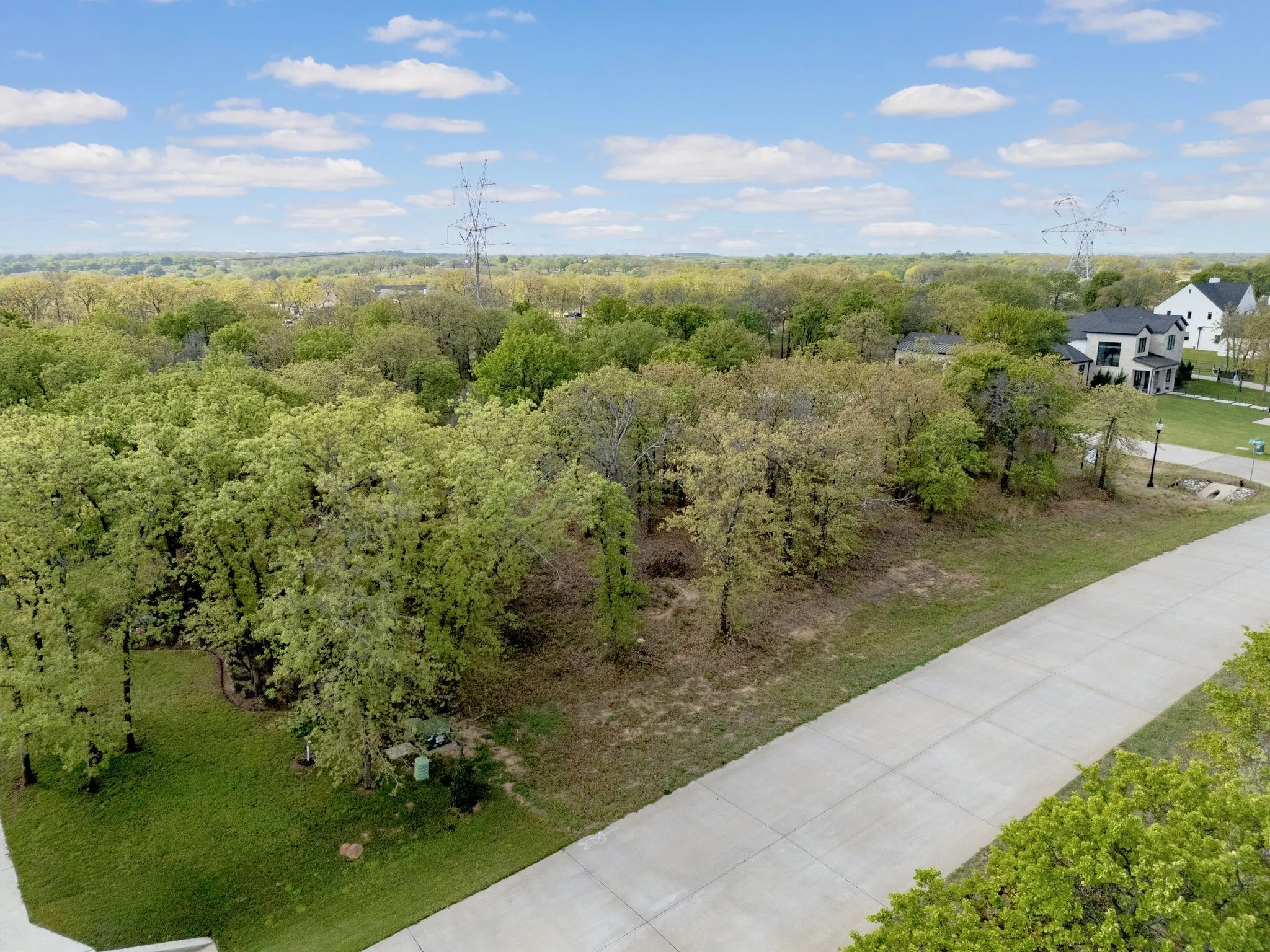 Single Family Residence For Sale in Denton County , 1028 Hat Creek Road, Bartonville, Texas 76226, 5 Bedrooms, 7 Bathrooms, 3 Garage spaces, 5,428 Sqft, built in 2026, New Construction - Incomplete, Price $3,795,000, mls#21247948, Real Estate Agent in Bartonville, Homes For Sale in Denton county, Homes For Sale in Bartonville, Realtor in Bartonville Texas, Real Estate Brokerage Independent Realty Texas, Luminita Cordes Realtor