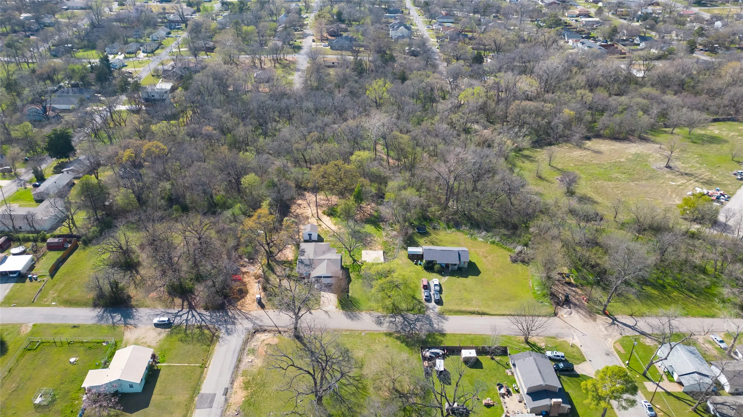 Unimproved Land For Sale in Grayson County , 2721 Barret Street, Denison, Texas 75020, 0, 0, Garage spaces, 0 Sqft, built in 0, Price $48,000, mls#21212493, Real Estate Agent in Denison, Homes For Sale in Grayson county, Homes For Sale in Denison, Realtor in Denison Texas, Real Estate Brokerage Independent Realty Texas, Luminita Cordes Realtor