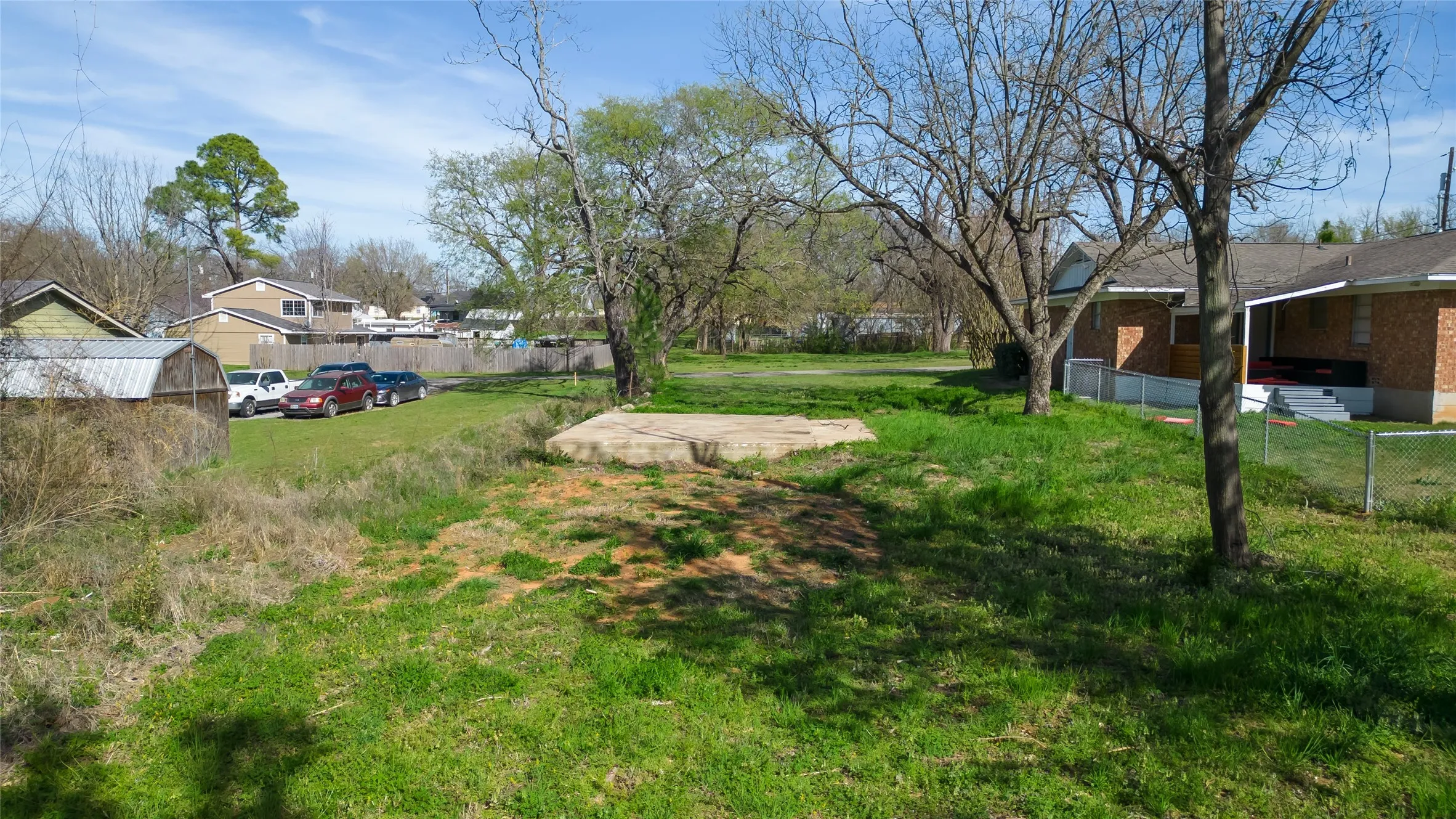 Unimproved Land For Sale in Grayson County , 2721 Barret Street, Denison, Texas 75020, 0, 0, Garage spaces, 0 Sqft, built in 0, Price $48,000, mls#21212493, Real Estate Agent in Denison, Homes For Sale in Grayson county, Homes For Sale in Denison, Realtor in Denison Texas, Real Estate Brokerage Independent Realty Texas, Luminita Cordes Realtor
