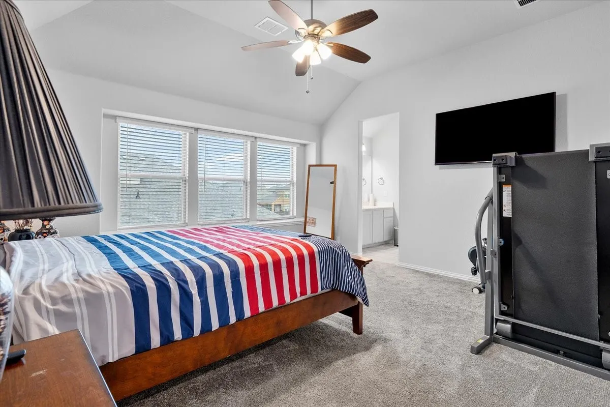 Single Family Residence For Sale in Dallas County , 1224 Crawford Drive, De Soto, Texas 75115, 5 Bedroom, 4 Bathroom, 2 Garage spaces, 3,304 Sqft, built in 2020, Preowned, mls#21248001, Real Estate Agent in De Soto, Homes For Sale in Dallas county, Homes For Sale in De Soto, Realtor in De Soto Texas, Real Estate Brokerage Independent Realty Texas, Luminita Cordes Realtor