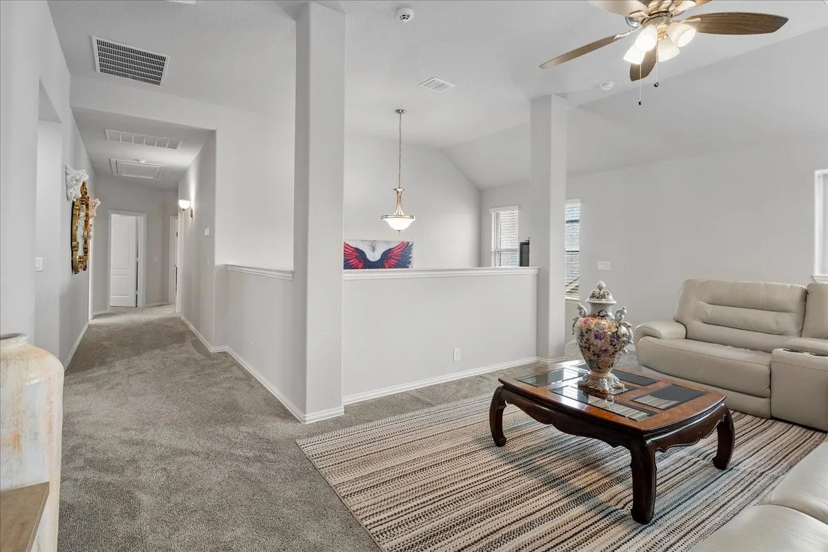 Single Family Residence For Sale in Dallas County , 1224 Crawford Drive, De Soto, Texas 75115, 5 Bedroom, 4 Bathroom, 2 Garage spaces, 3,304 Sqft, built in 2020, Preowned, mls#21248001, Real Estate Agent in De Soto, Homes For Sale in Dallas county, Homes For Sale in De Soto, Realtor in De Soto Texas, Real Estate Brokerage Independent Realty Texas, Luminita Cordes Realtor