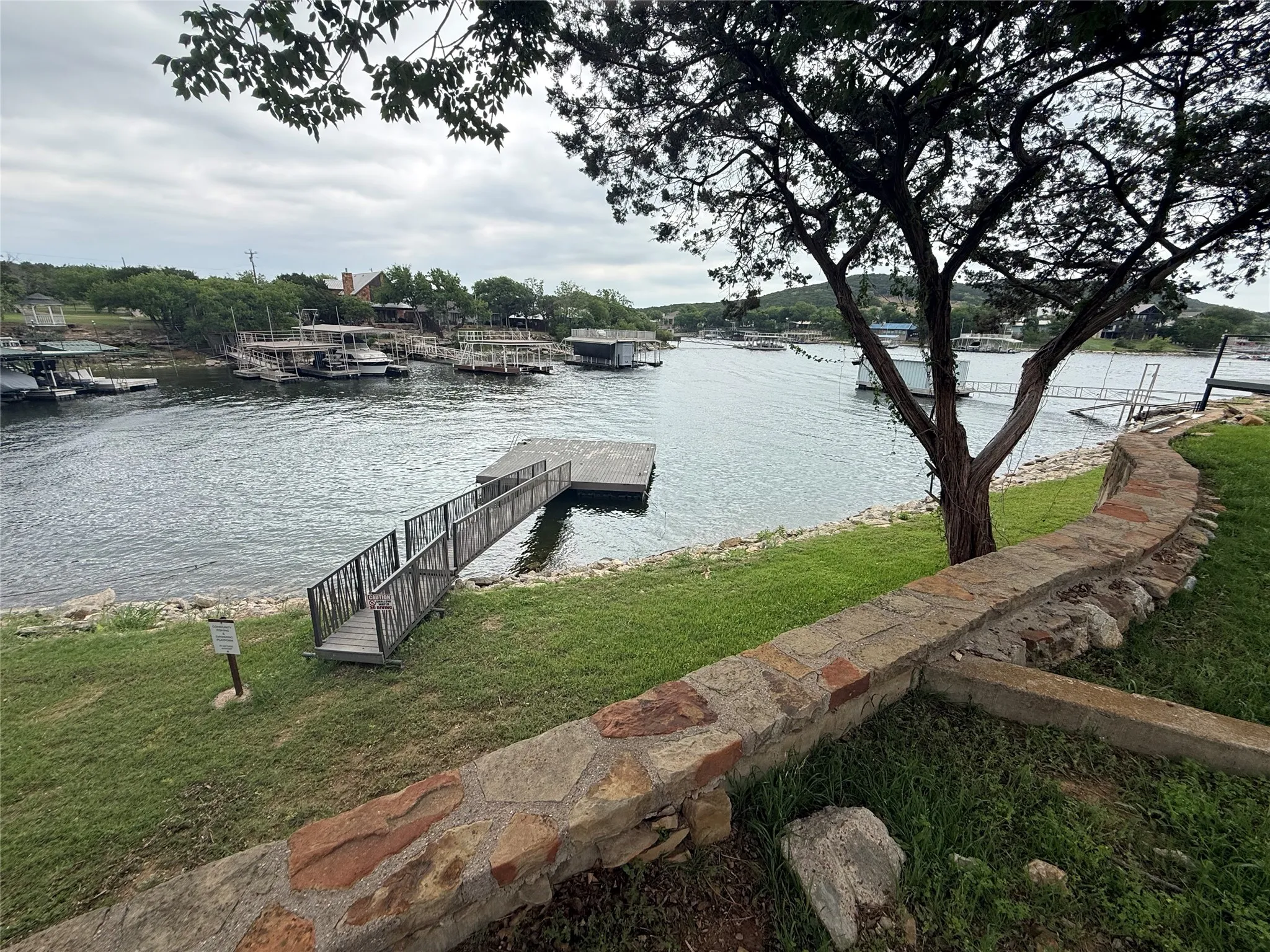 Unimproved Land For Sale in Palo Pinto County , 11 Breakwater Bend, Graford, Texas 76449, 0, 0, Garage spaces, 0 Sqft, built in 0, Price $525,000, mls#21248010, Real Estate Agent in Graford, Homes For Sale in Palo Pinto county, Homes For Sale in Graford, Realtor in Graford Texas, Real Estate Brokerage Independent Realty Texas, Luminita Cordes Realtor