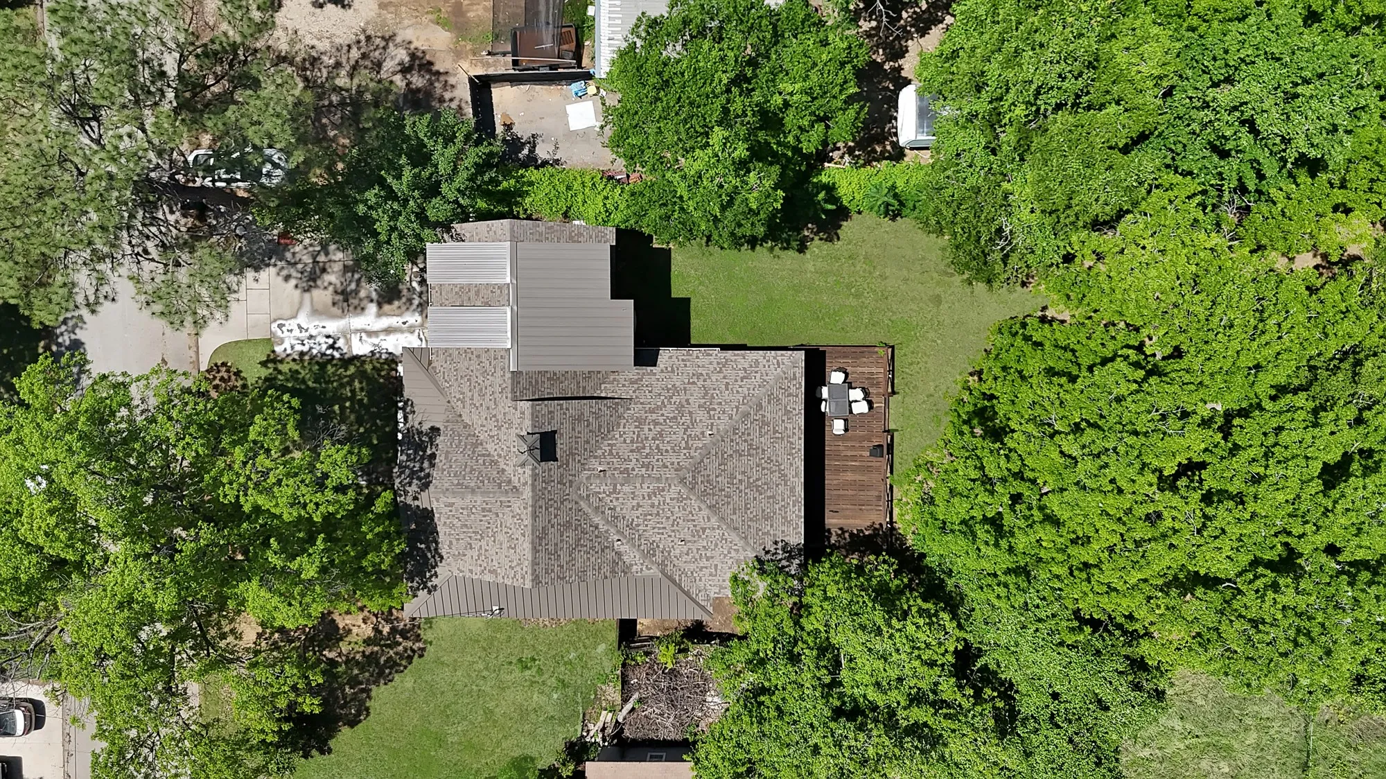 Single Family Residence For Sale in Tarrant County , 4713 Bernice Street, Haltom City, Texas 76117, 4 Bedroom, 3 Bathroom, 2 Garage spaces, 2,501 Sqft, built in 1952, mls#21247366, Real Estate Agent in Haltom City, Homes For Sale in Tarrant county, Homes For Sale in Haltom City, Realtor in Haltom City Texas, Real Estate Brokerage Independent Realty Texas, Luminita Cordes Realtor