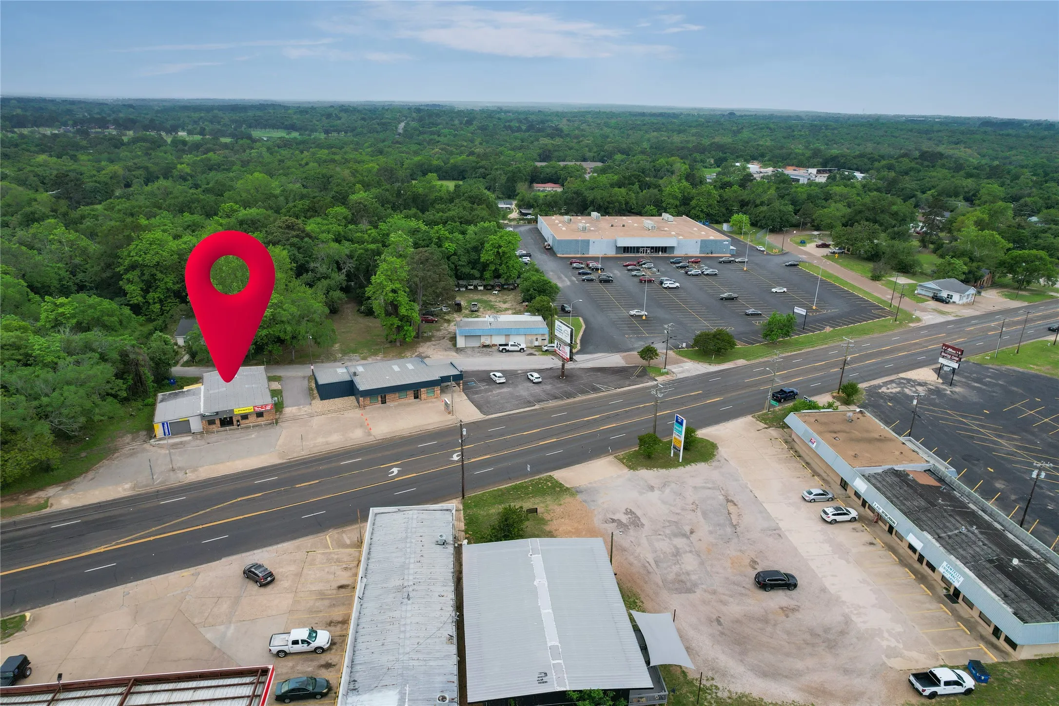 Commercial property situated on a multi-lane road