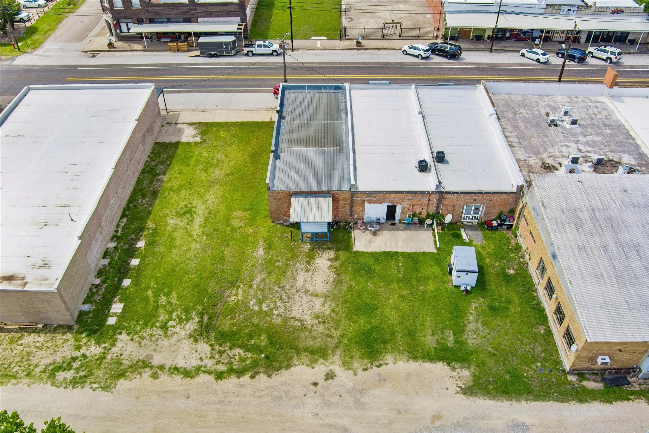 Business For Sale in Ellis County , 211-213 Main Street, Maypearl, Texas 76064, 0, 0, Garage spaces, 0 Sqft, built in 1920, Preowned, mls#21246800, Real Estate Agent in Maypearl, Homes For Sale in Ellis county, Homes For Sale in Maypearl, Realtor in Maypearl Texas, Real Estate Brokerage Independent Realty Texas, Luminita Cordes Realtor