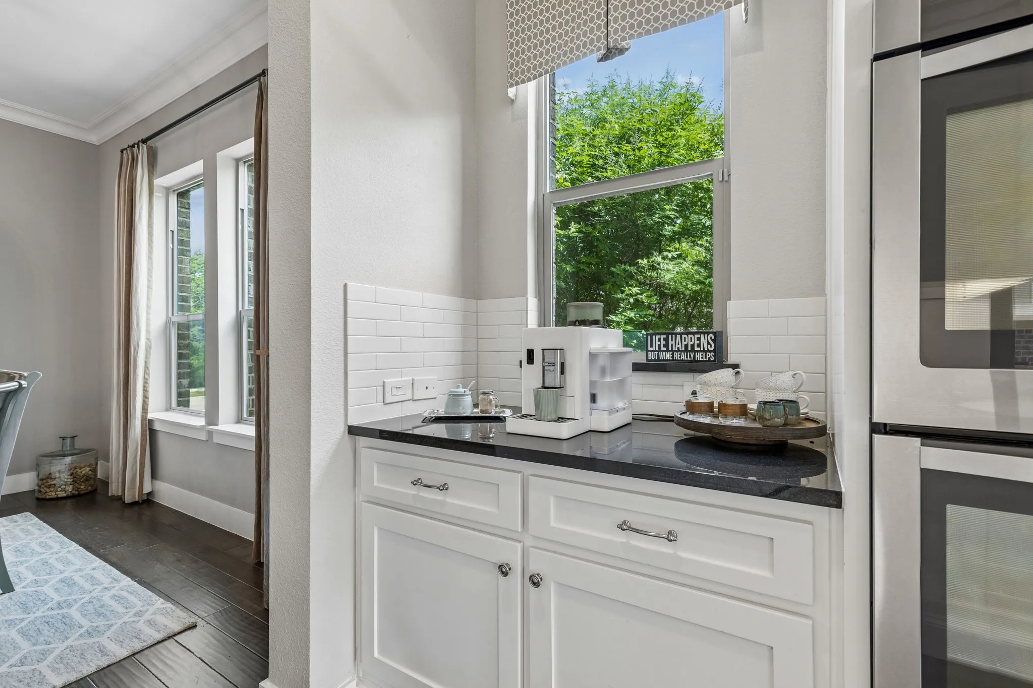 Single Family Residence For Sale in Denton County , 4908 Union Park Boulevard E, Little Elm, Texas 76227, 4 Bedroom, 5 Bathroom, 3 Garage spaces, 4,169 Sqft, built in 2015, Preowned, mls#21247261, Real Estate Agent in Little Elm, Homes For Sale in Denton county, Homes For Sale in Little Elm, Realtor in Little Elm Texas, Real Estate Brokerage Independent Realty Texas, Luminita Cordes Realtor