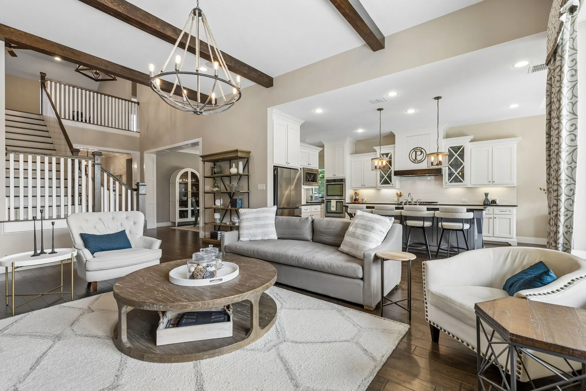 Single Family Residence For Sale in Denton County , 4908 Union Park Boulevard E, Little Elm, Texas 76227, 4 Bedroom, 5 Bathroom, 3 Garage spaces, 4,169 Sqft, built in 2015, Preowned, mls#21247261, Real Estate Agent in Little Elm, Homes For Sale in Denton county, Homes For Sale in Little Elm, Realtor in Little Elm Texas, Real Estate Brokerage Independent Realty Texas, Luminita Cordes Realtor