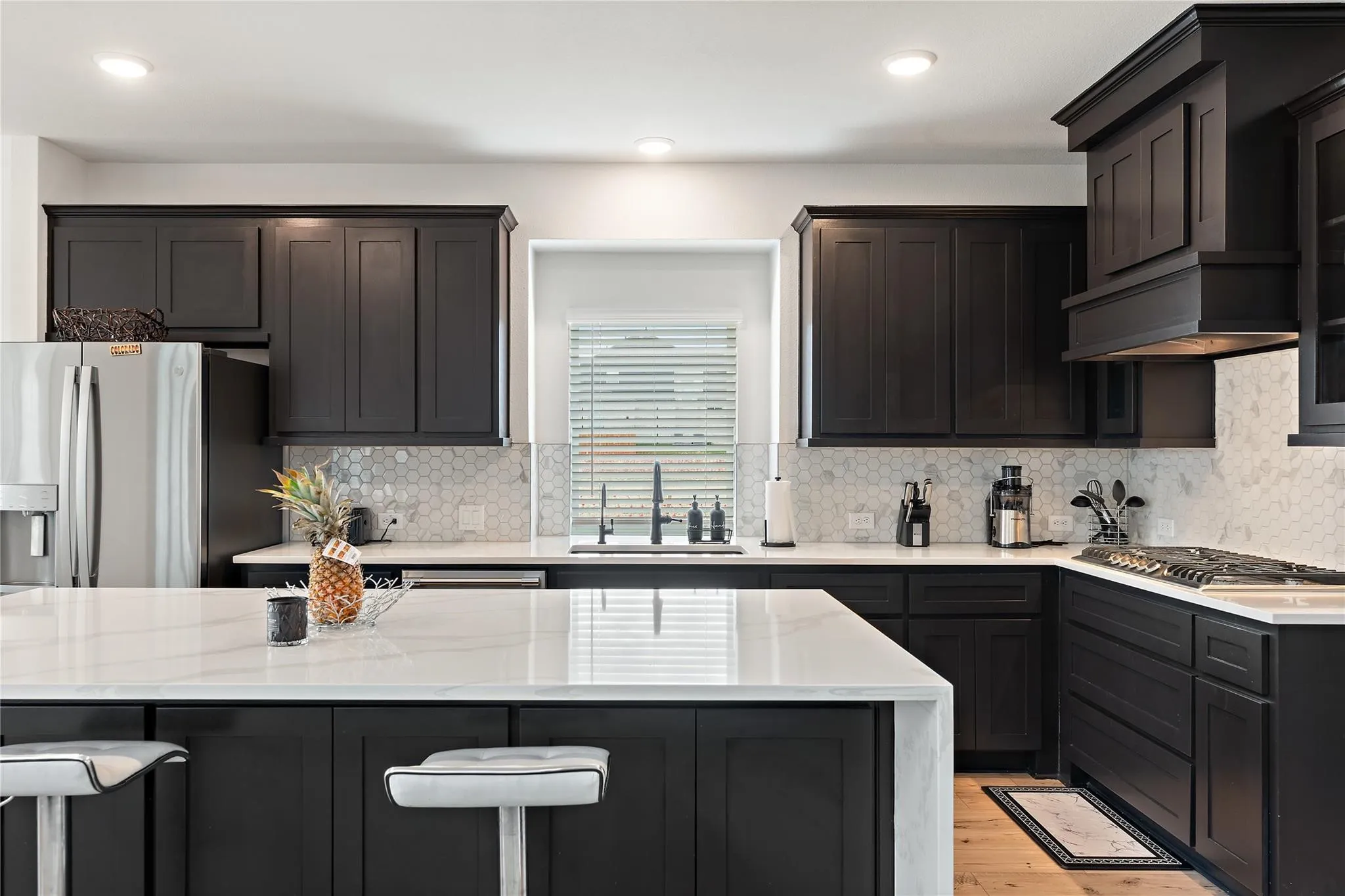 Single Family Residence For Sale in Dallas County , 704 S HIDDEN LAKES Drive, De Soto, Texas 75115, 5 Bedrooms, 4 Bathrooms, 2 Garage spaces, 4,737 Sqft, built in 2023, Price $750,000, mls#21248124, Real Estate Agent in De Soto, Homes For Sale in Dallas county, Homes For Sale in De Soto, Realtor in De Soto Texas, Real Estate Brokerage Independent Realty Texas, Luminita Cordes Realtor