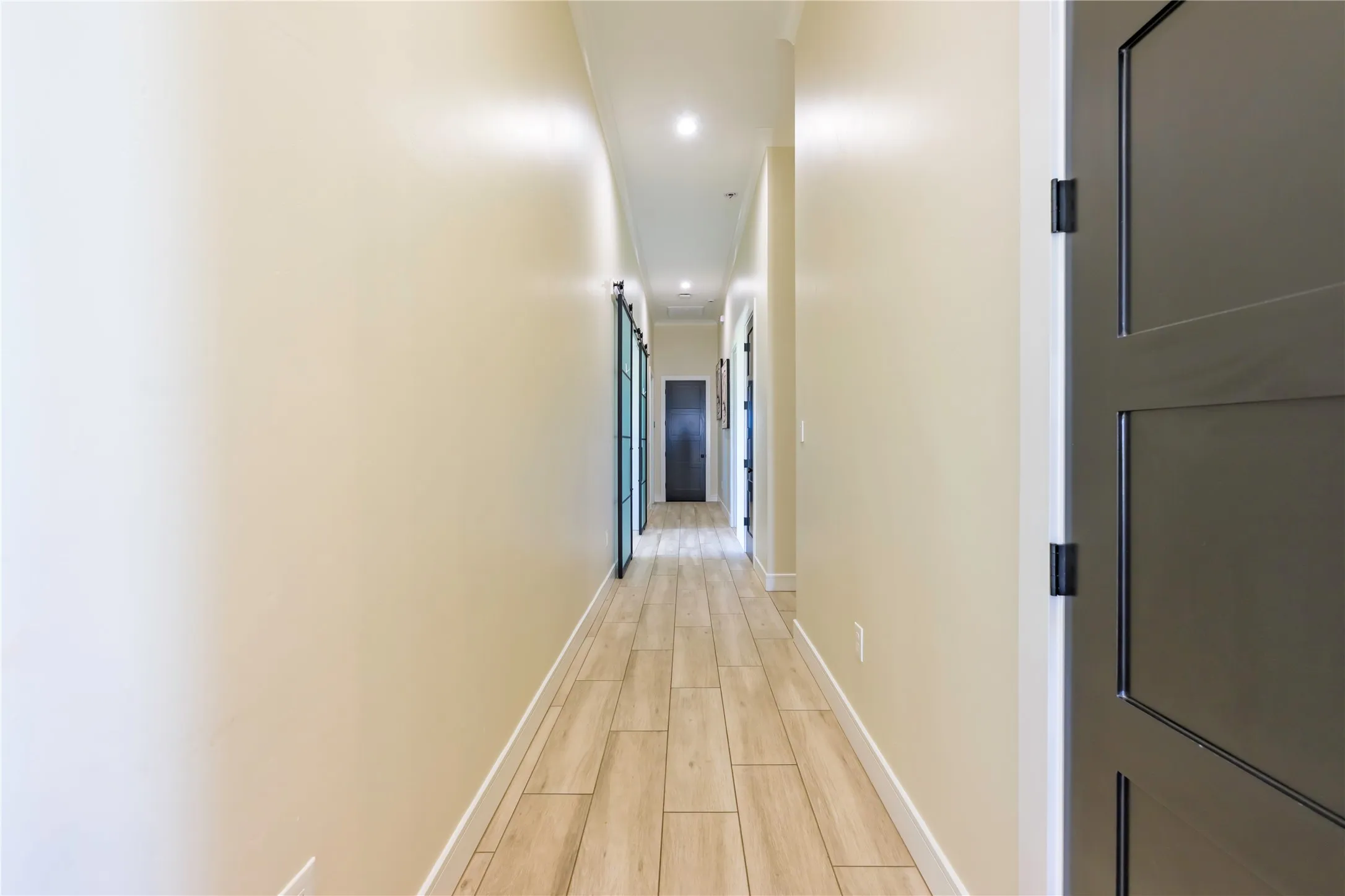 Single Family Residence For Sale in Ector County , 9331 Clevenger Road, Odessa, Texas 79762, 5 Bedroom, 6 Bathroom, 4 Garage spaces, 6,401 Sqft, built in 2024, Preowned, mls#21248169, Real Estate Agent in Odessa, Homes For Sale in Ector county, Homes For Sale in Odessa, Realtor in Odessa Texas, Real Estate Brokerage Independent Realty Texas, Luminita Cordes Realtor