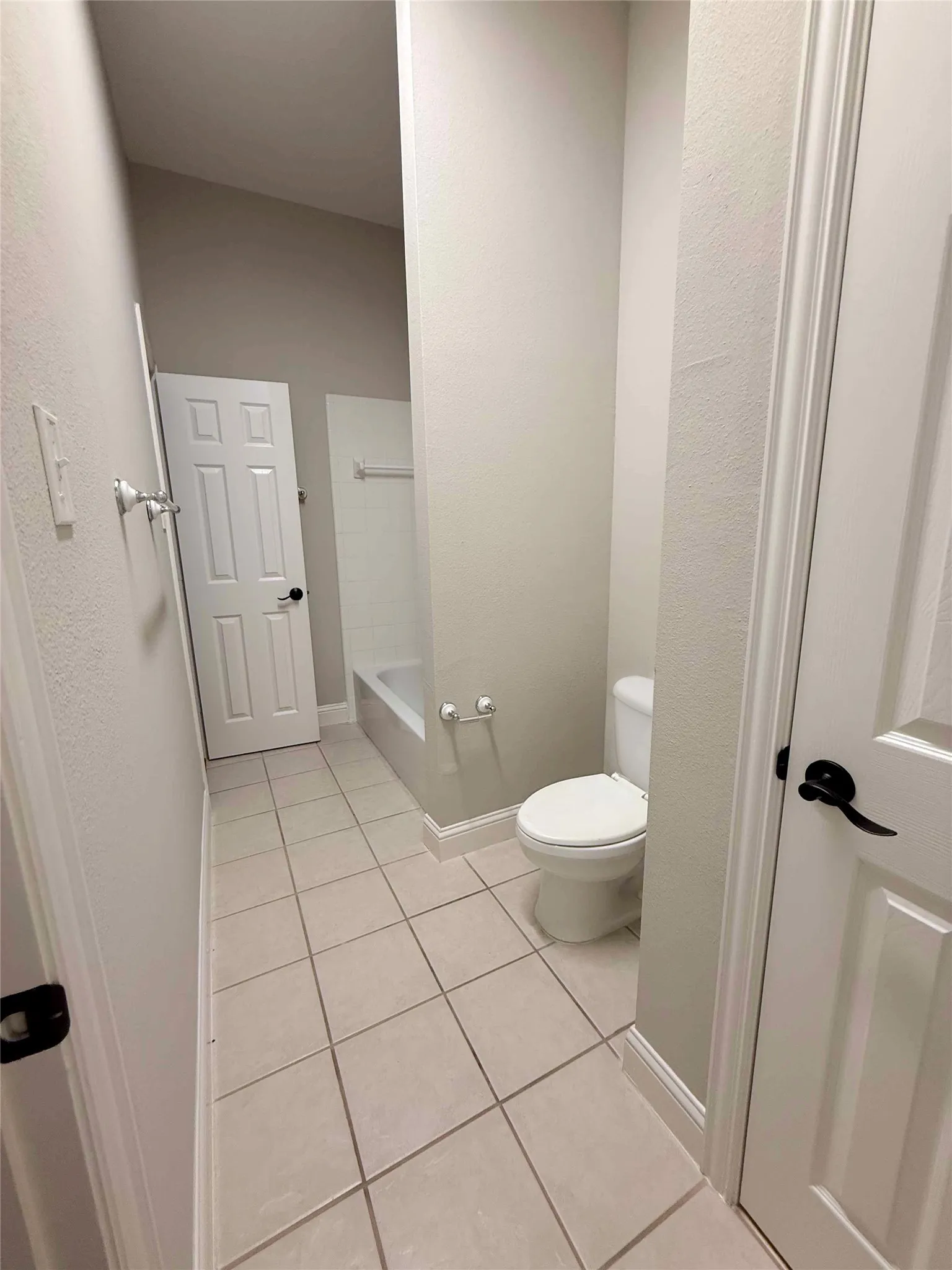 Townhouse For Sale in Collin County , 8242 Library Street, Frisco, Texas 75034, 3 Bedroom, 4 Bathroom, 2 Garage spaces, 2,781 Sqft, built in 2002, Preowned, mls#21248183, Real Estate Agent in Frisco, Homes For Sale in Collin county, Homes For Sale in Frisco, Realtor in Frisco Texas, Real Estate Brokerage Independent Realty Texas, Luminita Cordes Realtor