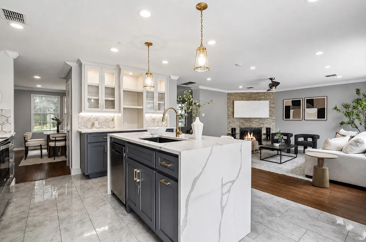 Single Family Residence For Sale in Collin County , 320 Mesa Verde Way, Wylie, Texas 75098, 4 Bedroom, 3 Bathroom, 2 Garage spaces, 2,603 Sqft, built in 2005, Preowned, mls#21248199, Real Estate Agent in Wylie, Homes For Sale in Collin county, Homes For Sale in Wylie, Realtor in Wylie Texas, Real Estate Brokerage Independent Realty Texas, Luminita Cordes Realtor