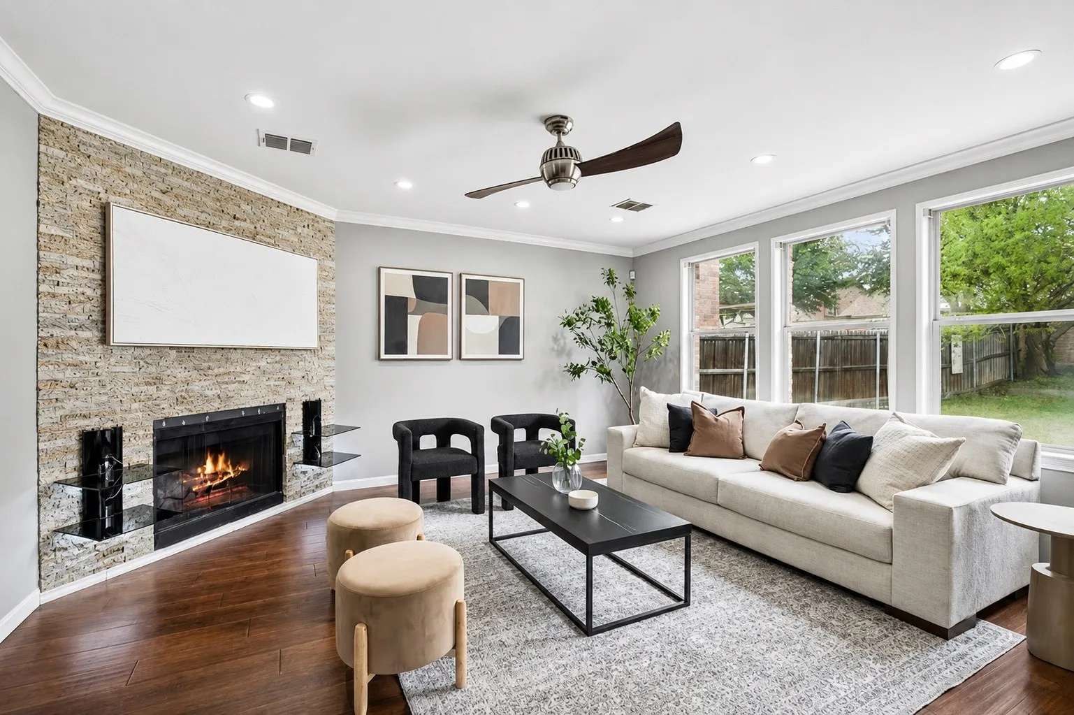 Single Family Residence For Sale in Collin County , 320 Mesa Verde Way, Wylie, Texas 75098, 4 Bedroom, 3 Bathroom, 2 Garage spaces, 2,603 Sqft, built in 2005, Preowned, mls#21248199, Real Estate Agent in Wylie, Homes For Sale in Collin county, Homes For Sale in Wylie, Realtor in Wylie Texas, Real Estate Brokerage Independent Realty Texas, Luminita Cordes Realtor