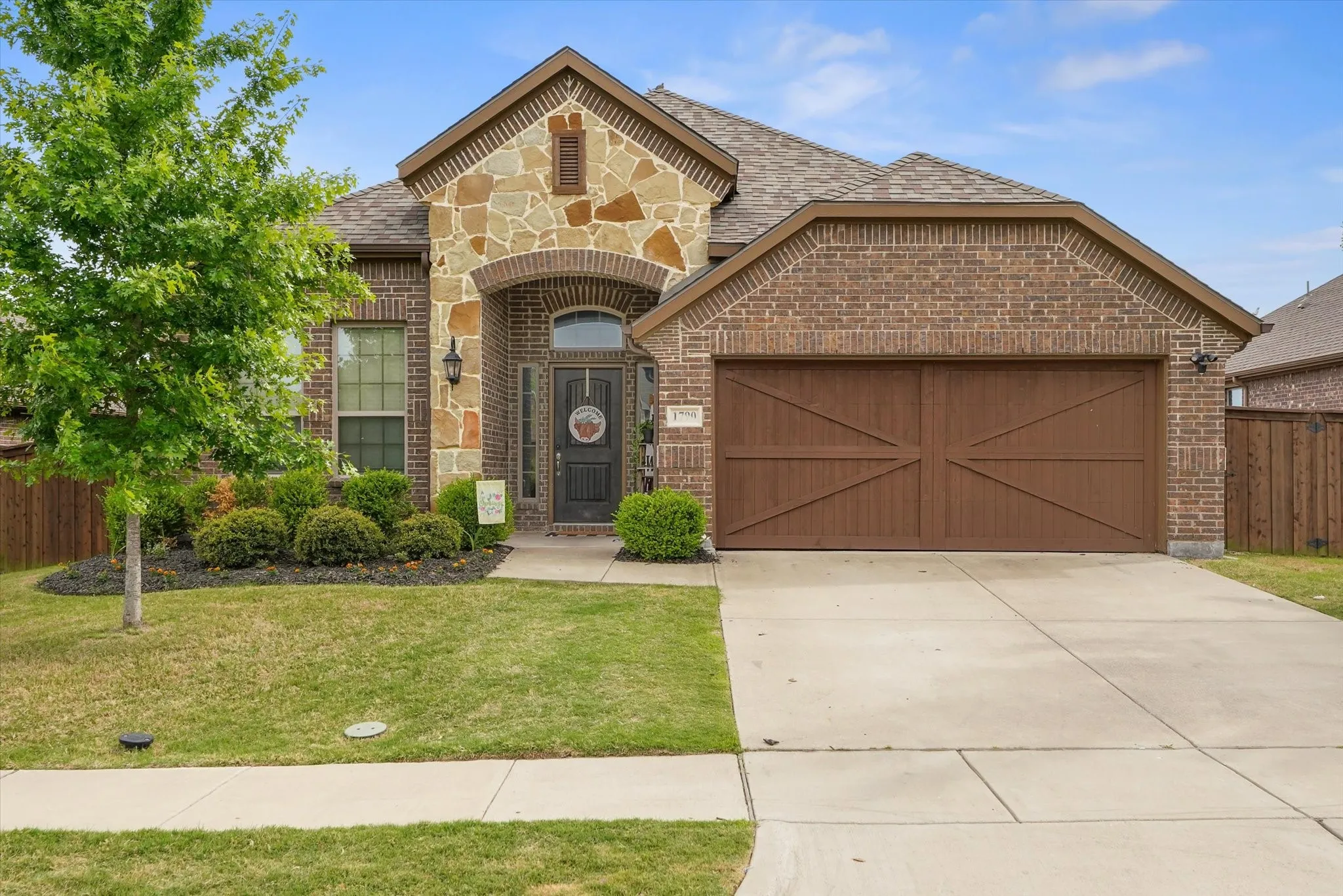 Single Family Residence For Sale in Rockwall County , 1790 Amalfi Drive, Mclendon Chisholm, Texas 75032, 4 Bedroom, 2 Bathroom, 2 Garage spaces, 2,073 Sqft, built in 2019, mls#21247371, Real Estate Agent in Mclendon Chisholm, Homes For Sale in Rockwall county, Homes For Sale in Mclendon Chisholm, Realtor in Mclendon Chisholm Texas, Real Estate Brokerage Independent Realty Texas, Luminita Cordes Realtor