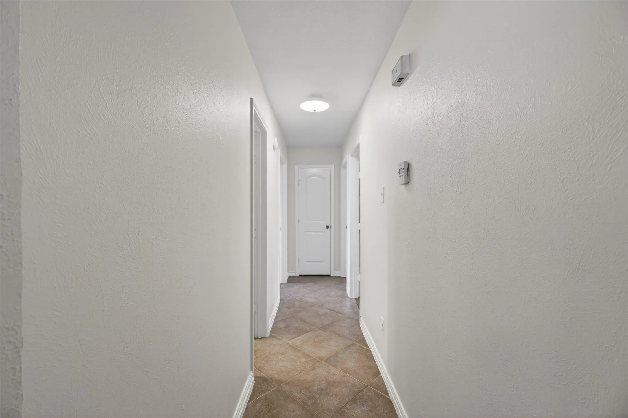 Single Family Residence For Sale in Dallas County , 7220 Elderberry Lane, Dallas, Texas 75249, 3 Bedroom, 2 Bathroom, 2 Garage spaces, 1,252 Sqft, built in 1981, mls#21245927, Real Estate Agent in Dallas, Homes For Sale in Dallas county, Homes For Sale in Dallas, Realtor in Dallas Texas, Real Estate Brokerage Independent Realty Texas, Luminita Cordes Realtor