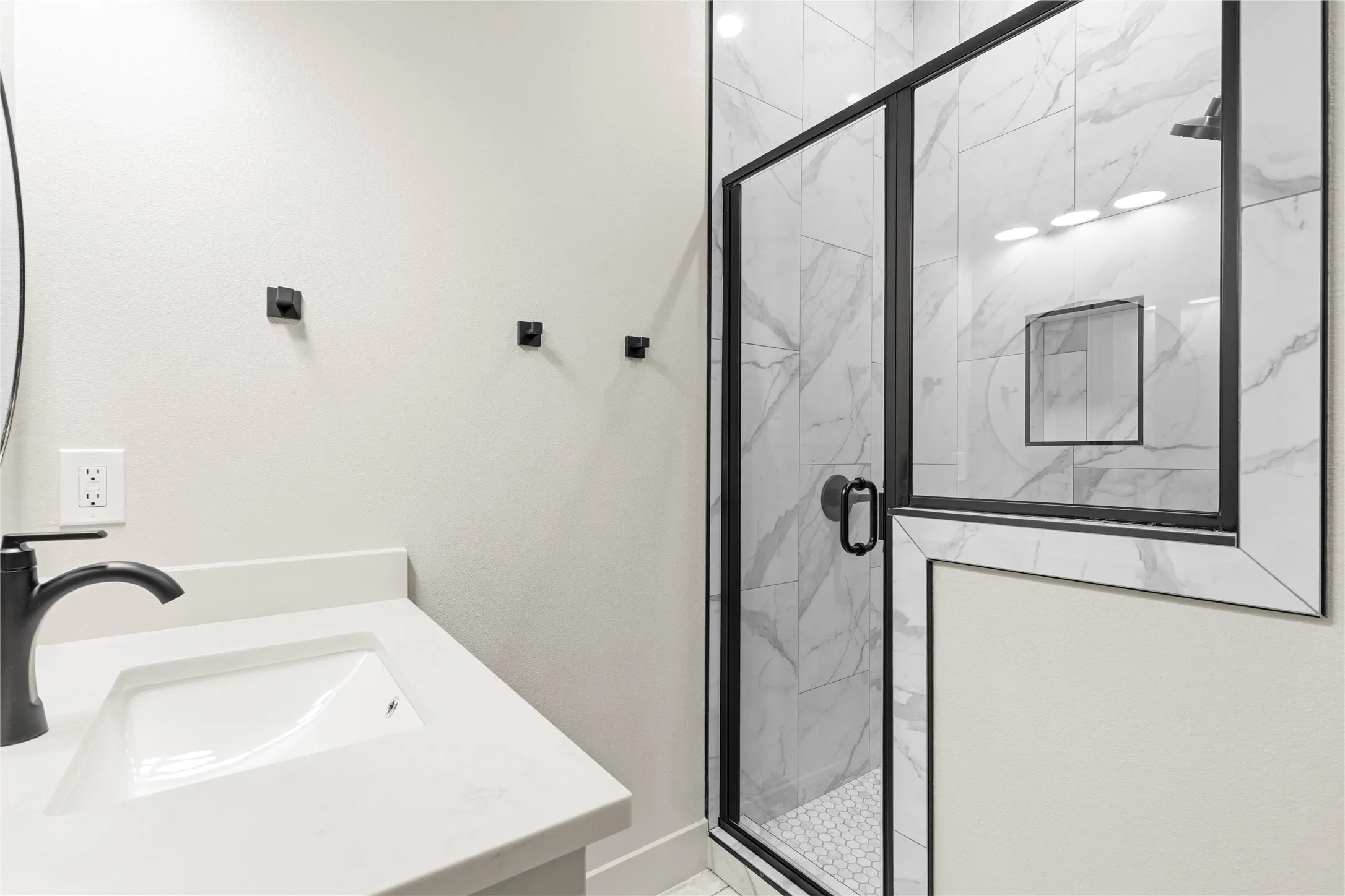 Single Family Residence For Sale in Wood County , 268 County Road 2297, Mineola, Texas 75773, 3 Bedroom, 2 Bathroom, Garage spaces, 1,770 Sqft, built in 2026, New Construction - Complete, mls#21241887, Real Estate Agent in Mineola, Homes For Sale in Wood county, Homes For Sale in Mineola, Realtor in Mineola Texas, Real Estate Brokerage Independent Realty Texas, Luminita Cordes Realtor