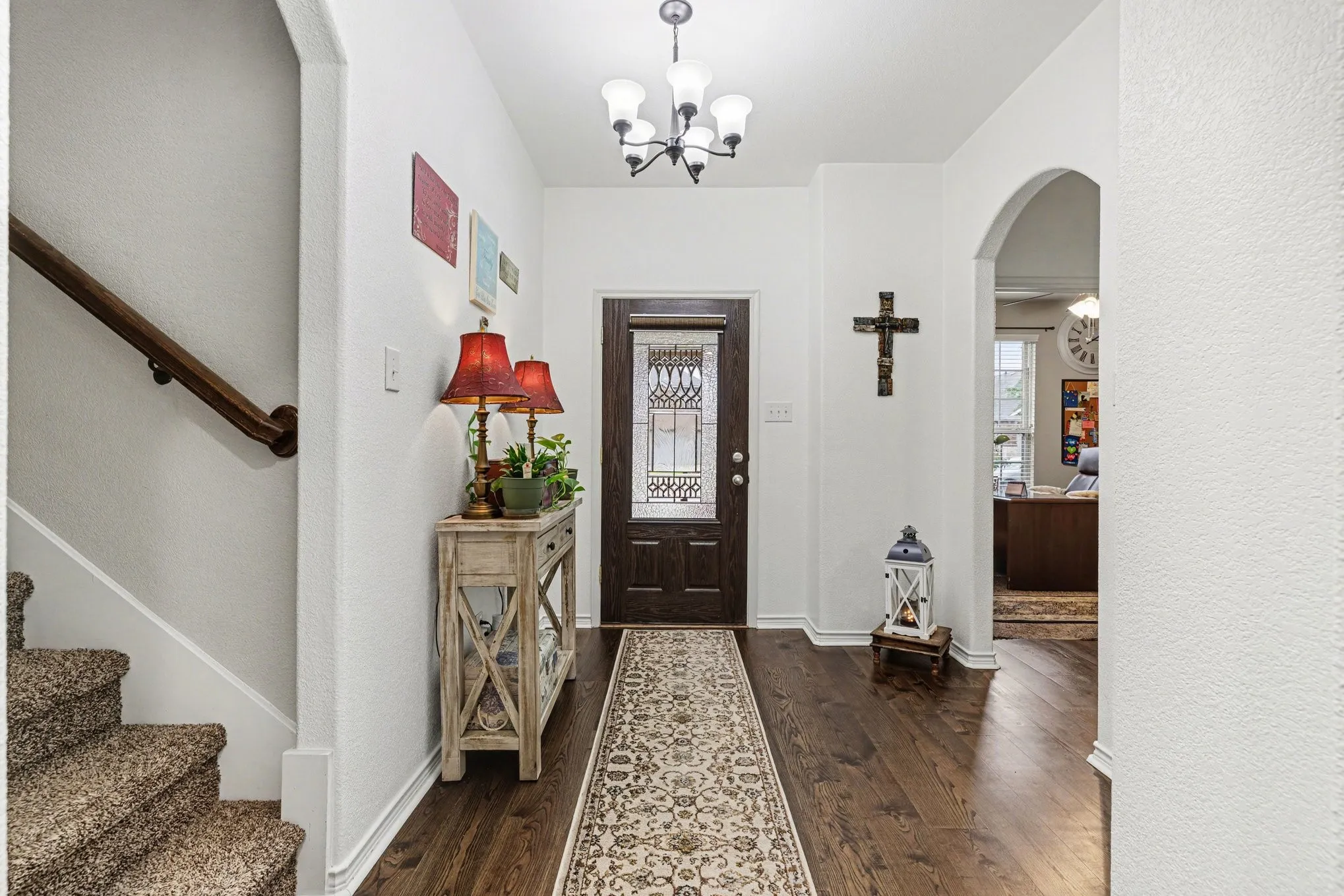 Single Family Residence For Sale in Denton County , 820 Lake Sierra Way, Little Elm, Texas 75068, 3 Bedroom, 3 Bathroom, 2 Garage spaces, 2,185 Sqft, built in 2017, Preowned, mls#21246704, Real Estate Agent in Little Elm, Homes For Sale in Denton county, Homes For Sale in Little Elm, Realtor in Little Elm Texas, Real Estate Brokerage Independent Realty Texas, Luminita Cordes Realtor